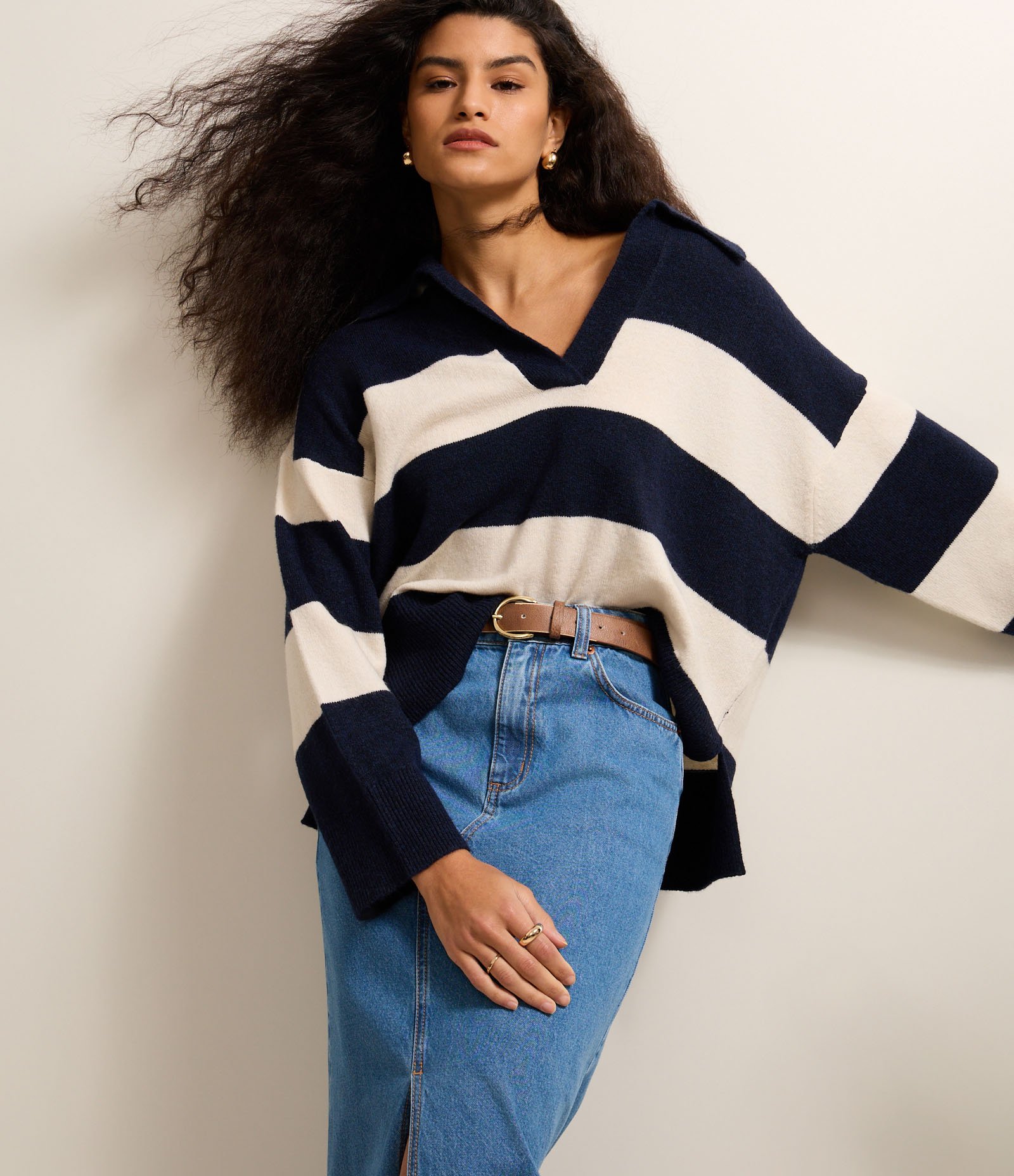 Saia New Midi Jeans com Fenda Frontal 2