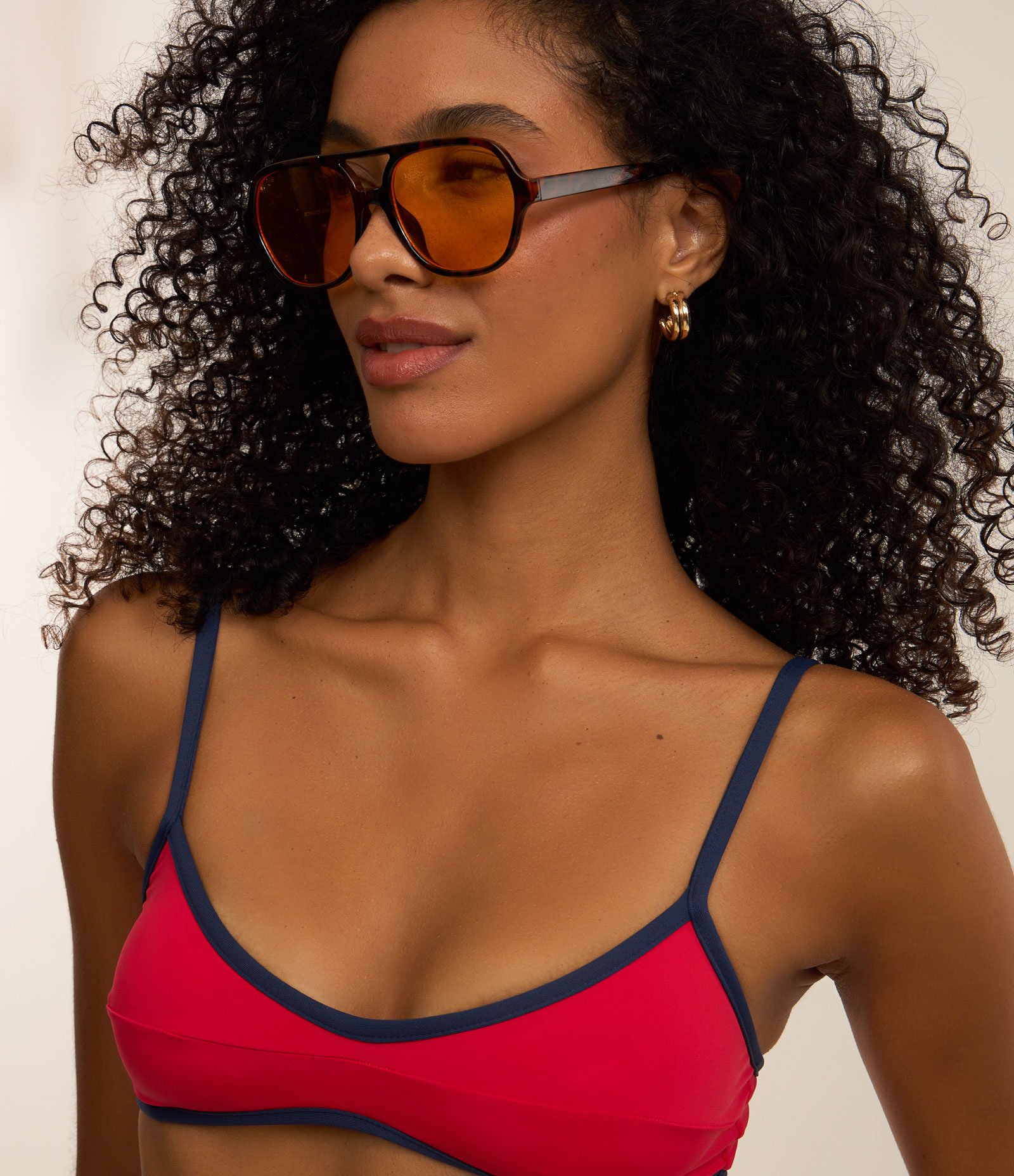 Biquíni Top Camisetinha em Microfibra com Viés Contrastante Vermelho 4