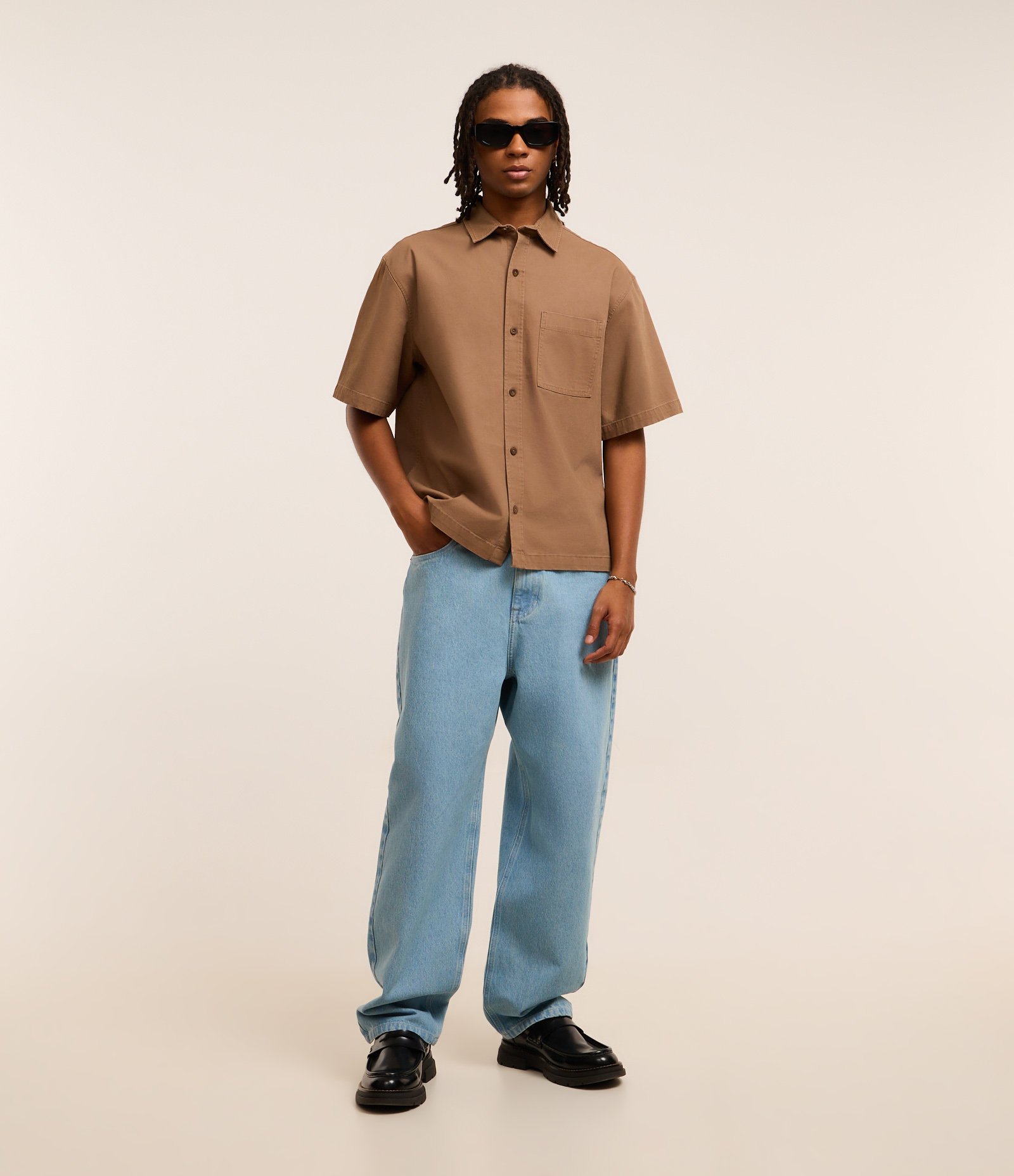 Camisa Boxy em Algodão com Bolso Texturizada Marrom 2