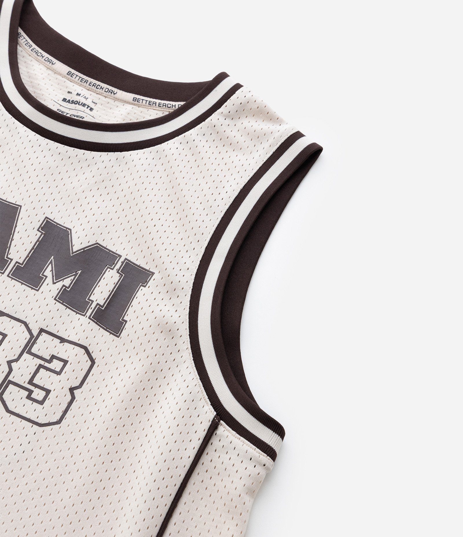 Regata Esportiva de Basquete com Tecnologia Dry e Estampa Lettering Miami Bege 11