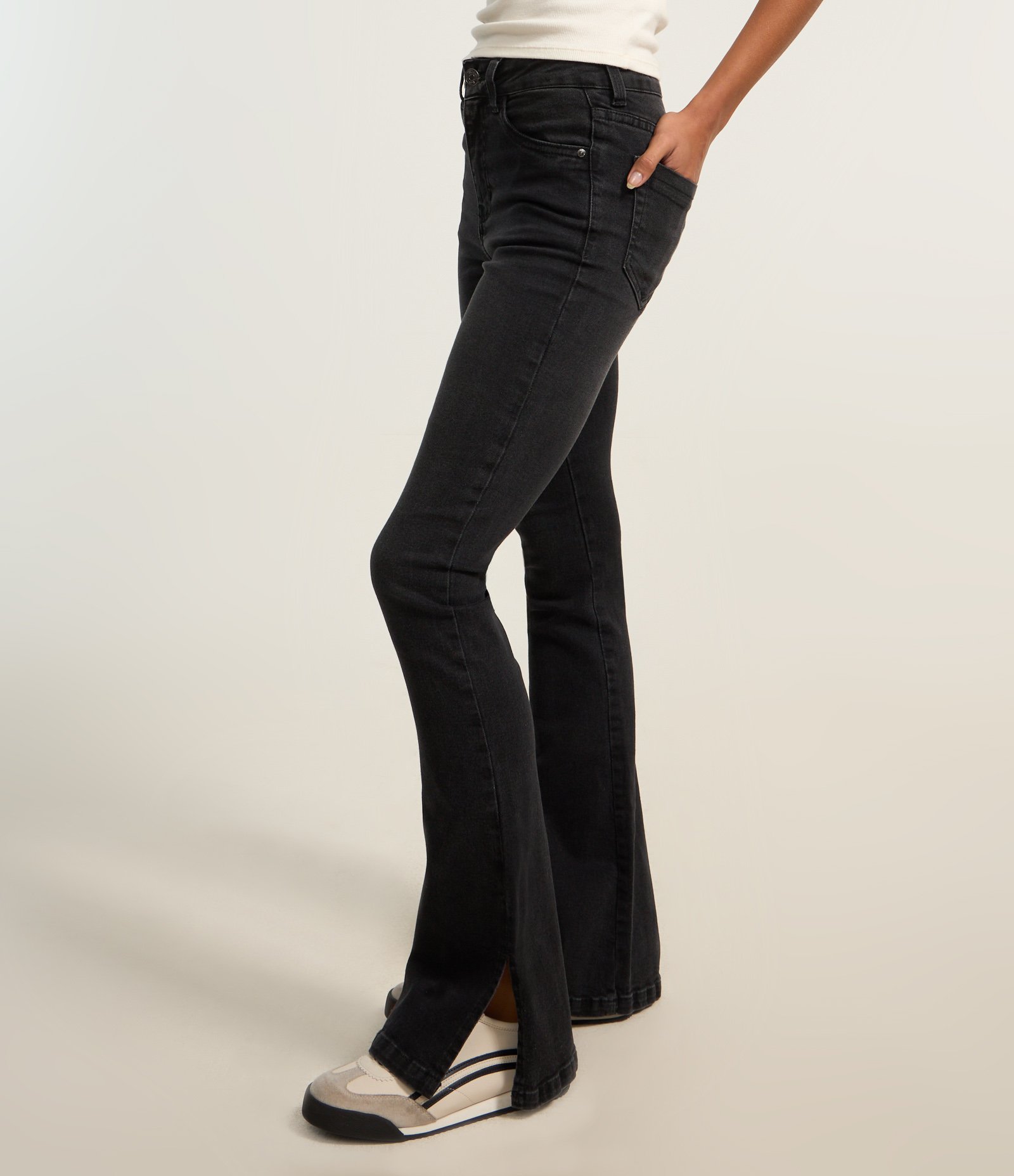 Calça Boot Cut em Jeans com Cintura Alta Preto 3