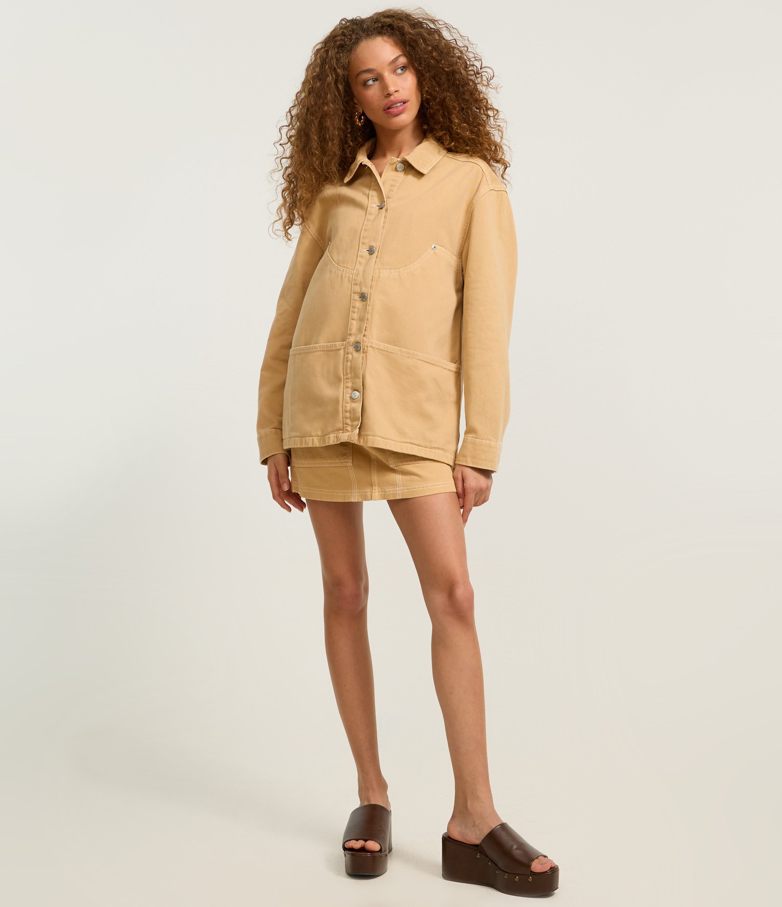 Camisa Overshirt em Sarja com Algodão Agroecológico e Pespontos Contrastantes Bege 2