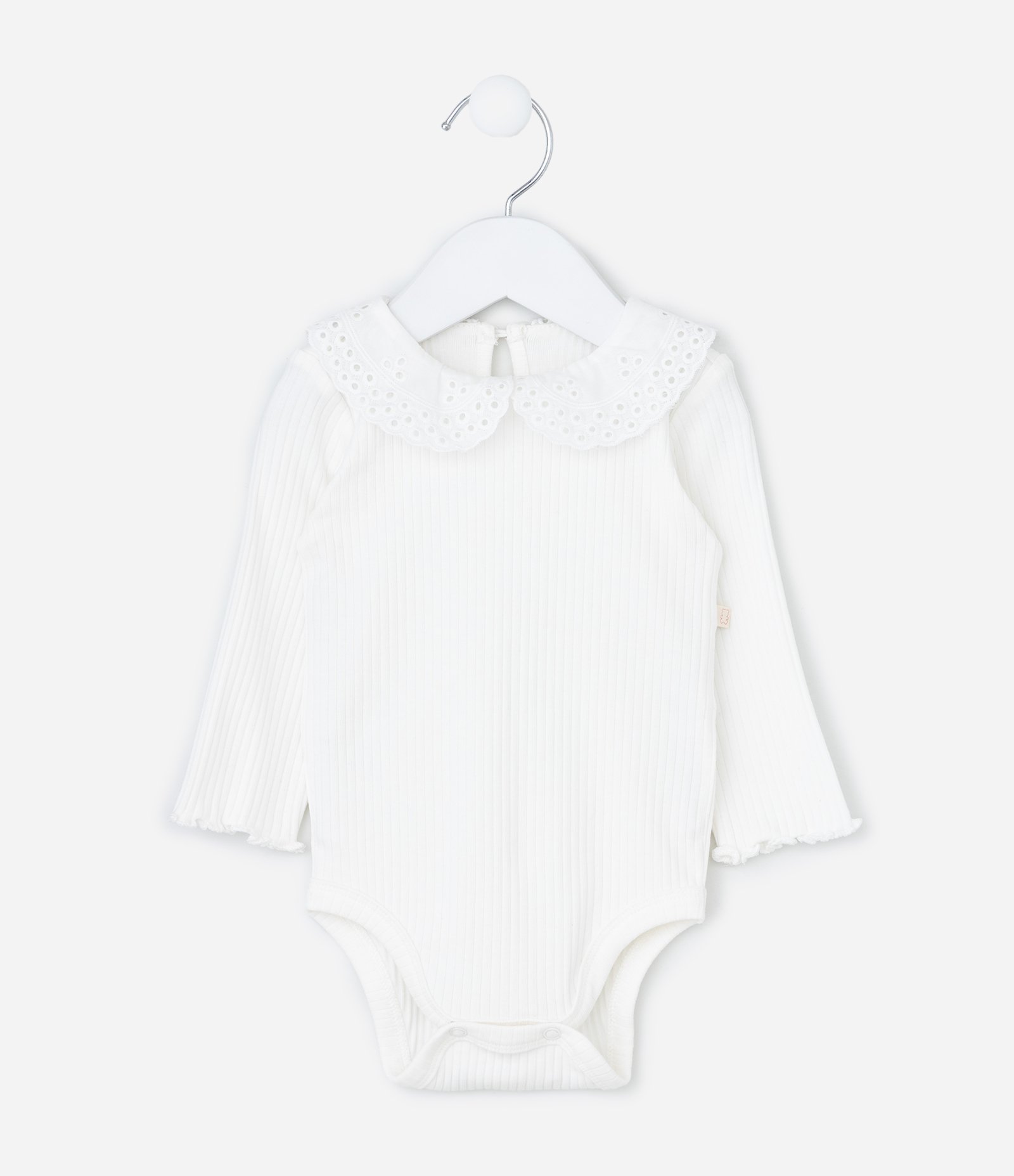 Body Infantil Canelado com Gola Boneca em Broderie - Tam 0 a 18 meses Branco 2