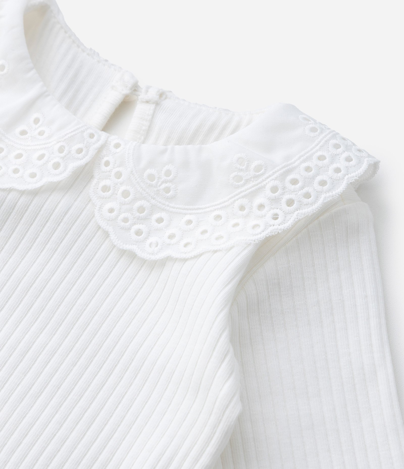Body Infantil Canelado com Gola Boneca em Broderie - Tam 0 a 18 meses Branco 5