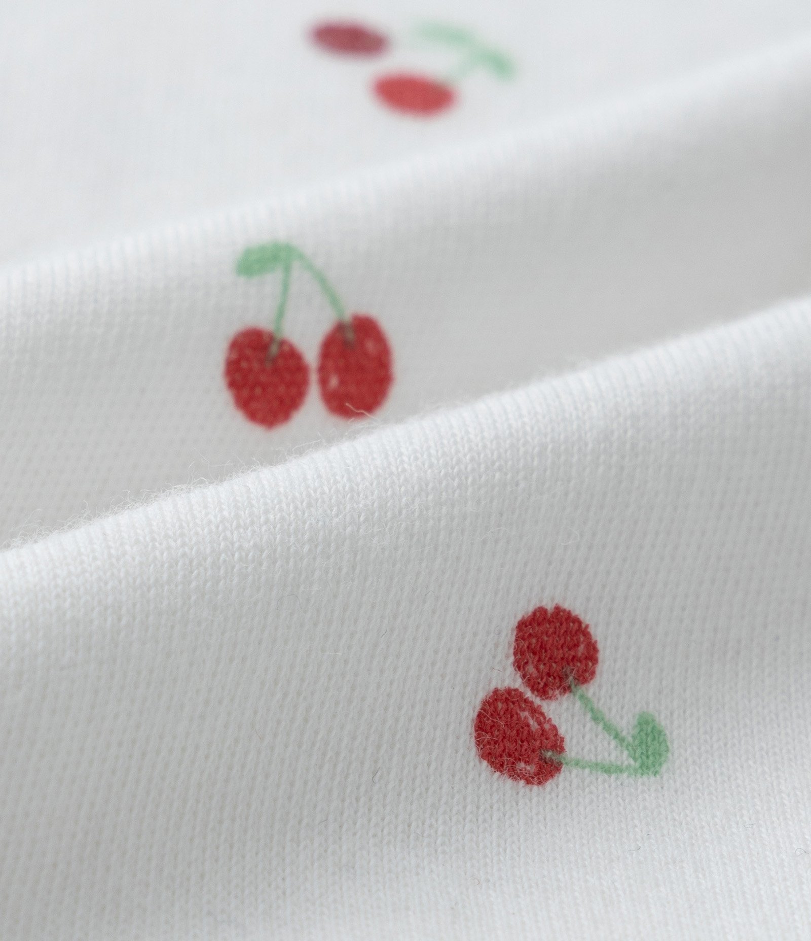 Macacão Infantil em Suedine com Estampa de Cereja - Tam RN a 18 Meses Branco 5