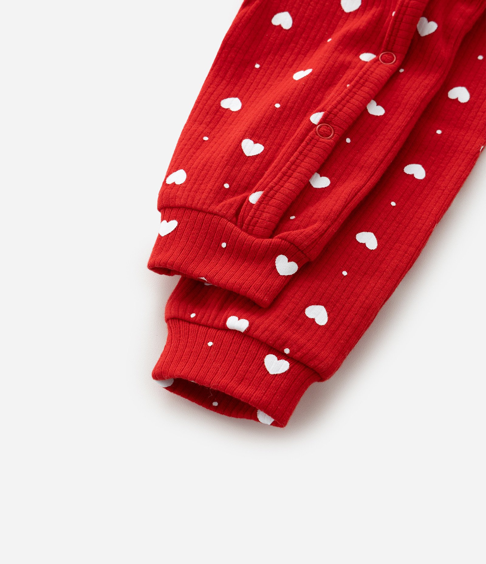 Macacão Infantil com Estampa de Corações e Canelado - Tam RN a 18 Meses Vermelho 8