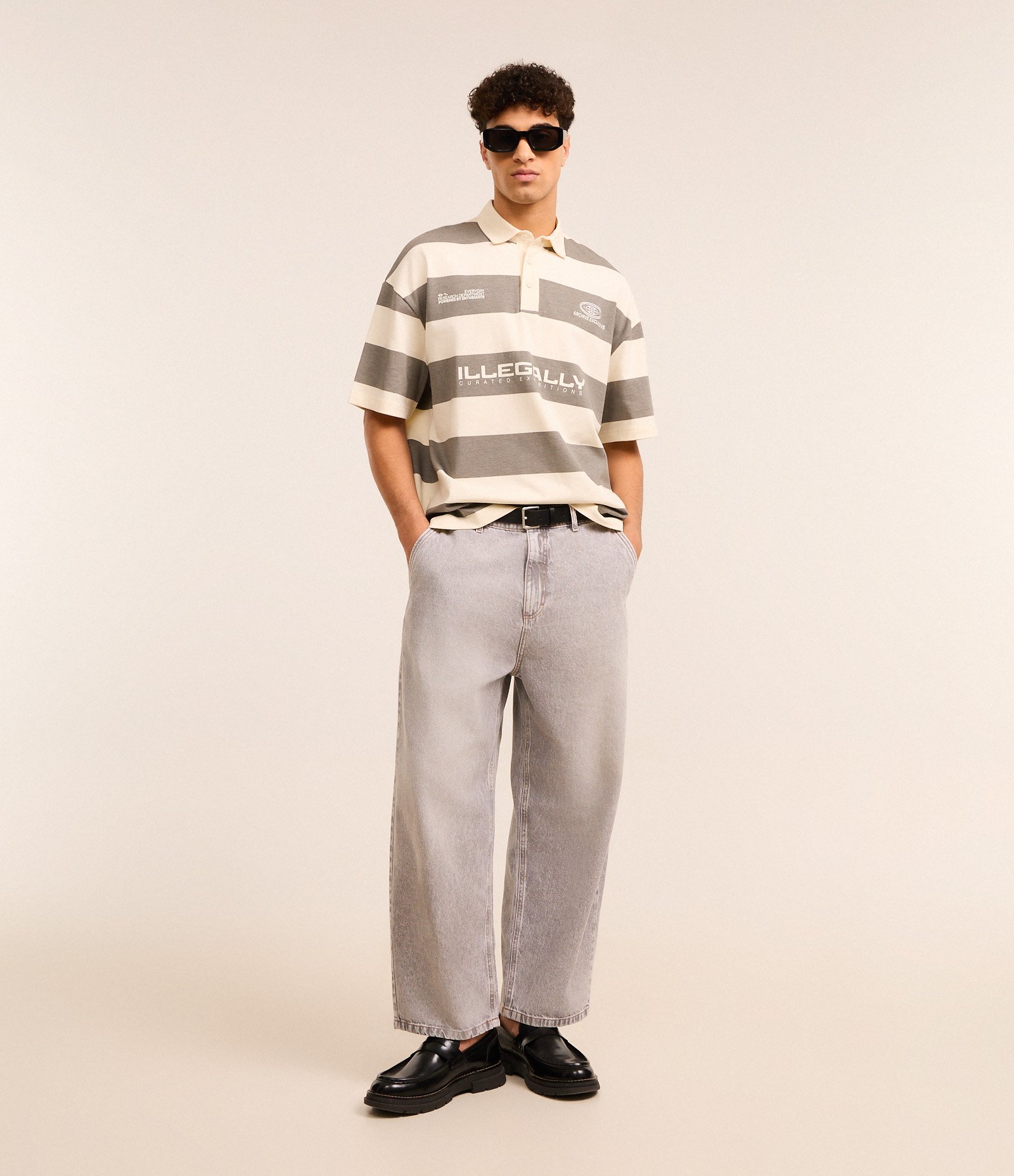 Camisa Polo Oversized em Algodão com Estampa Lettering e Listras Off white/Cinza 2