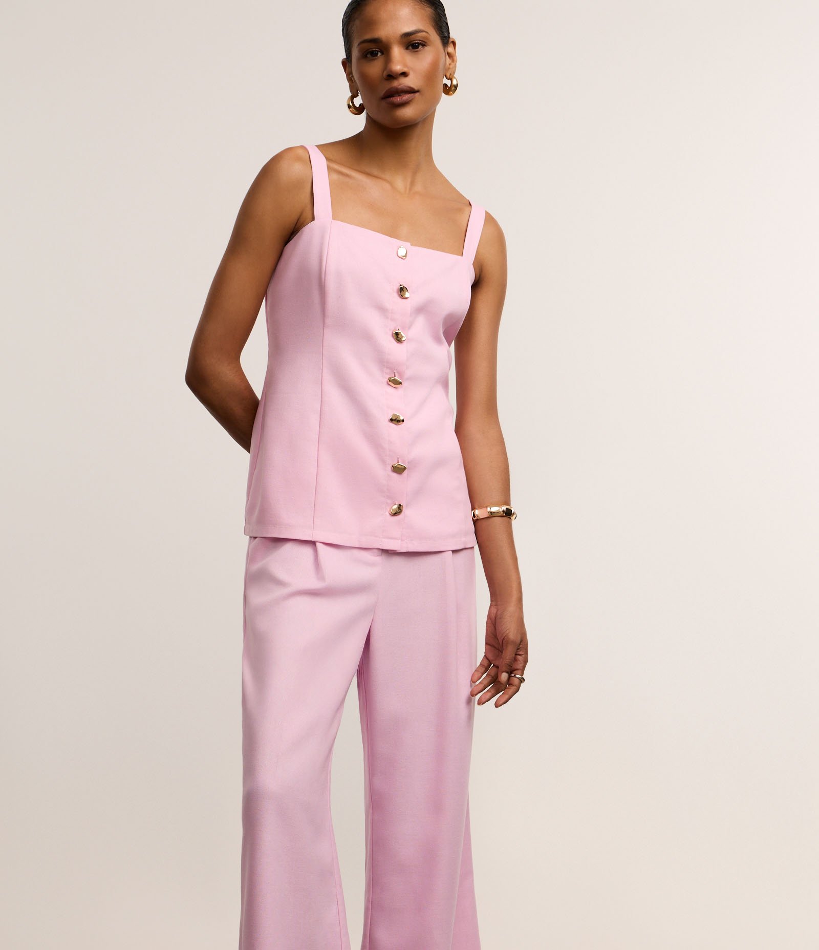 Calça Pantalona Cintura Alta com Linho e Pregas Rosa 2