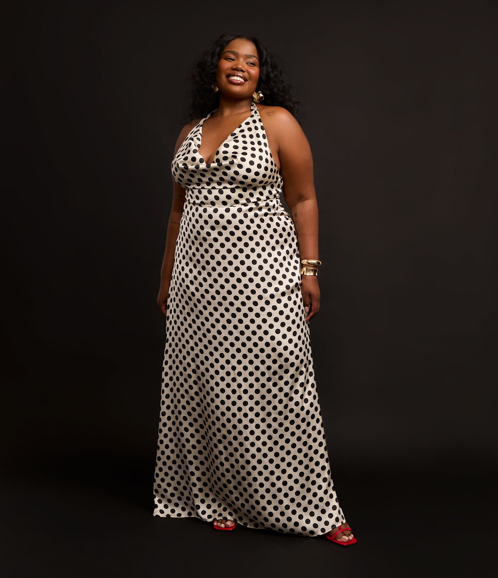 Vestido Longo Poá Coleção Rita Carreira Curve & Plus Size Branco/Preto 7