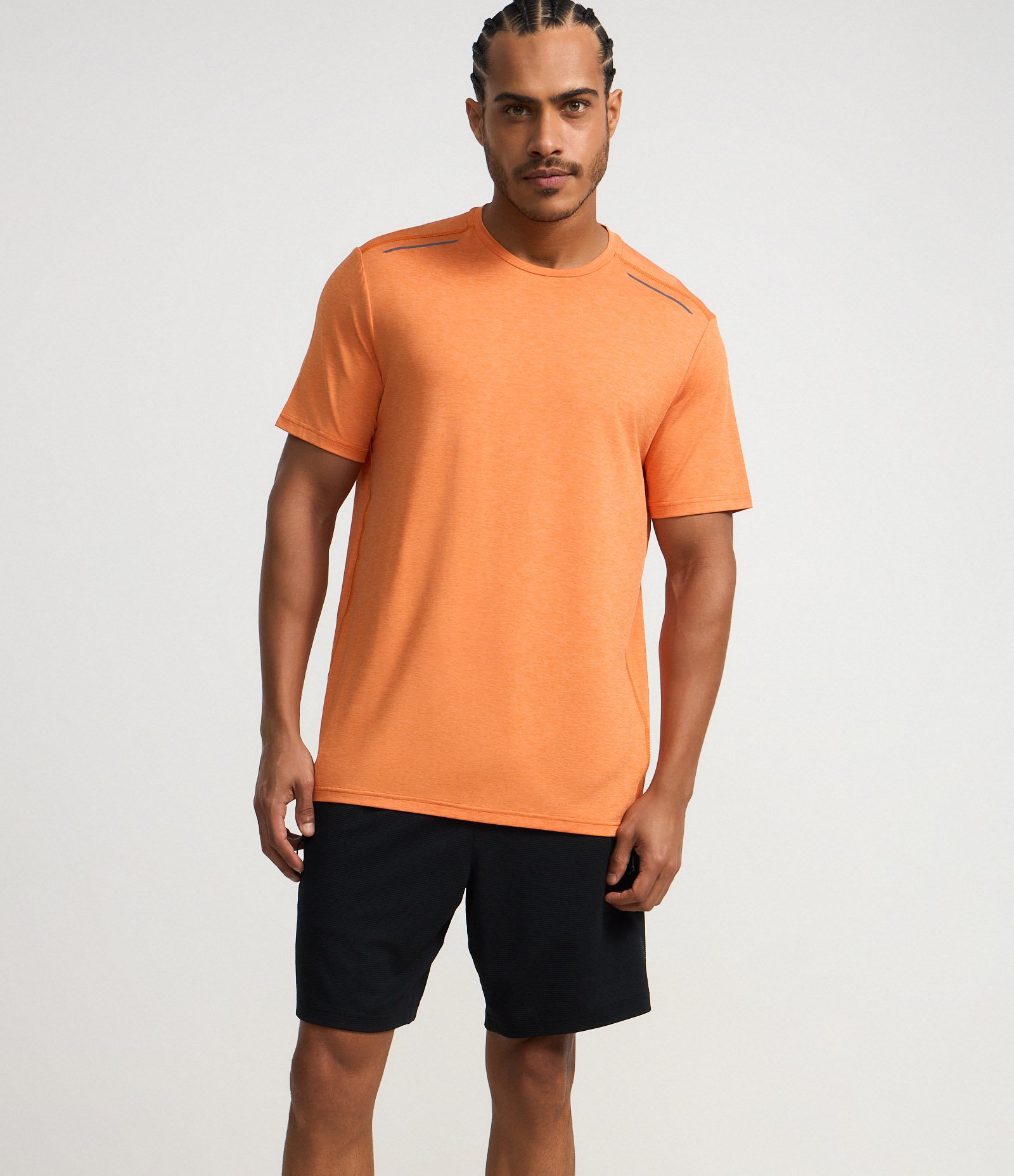 Bermuda Esportiva Texturizada com Cós Elástico e Zíper no Bolso Preto 5