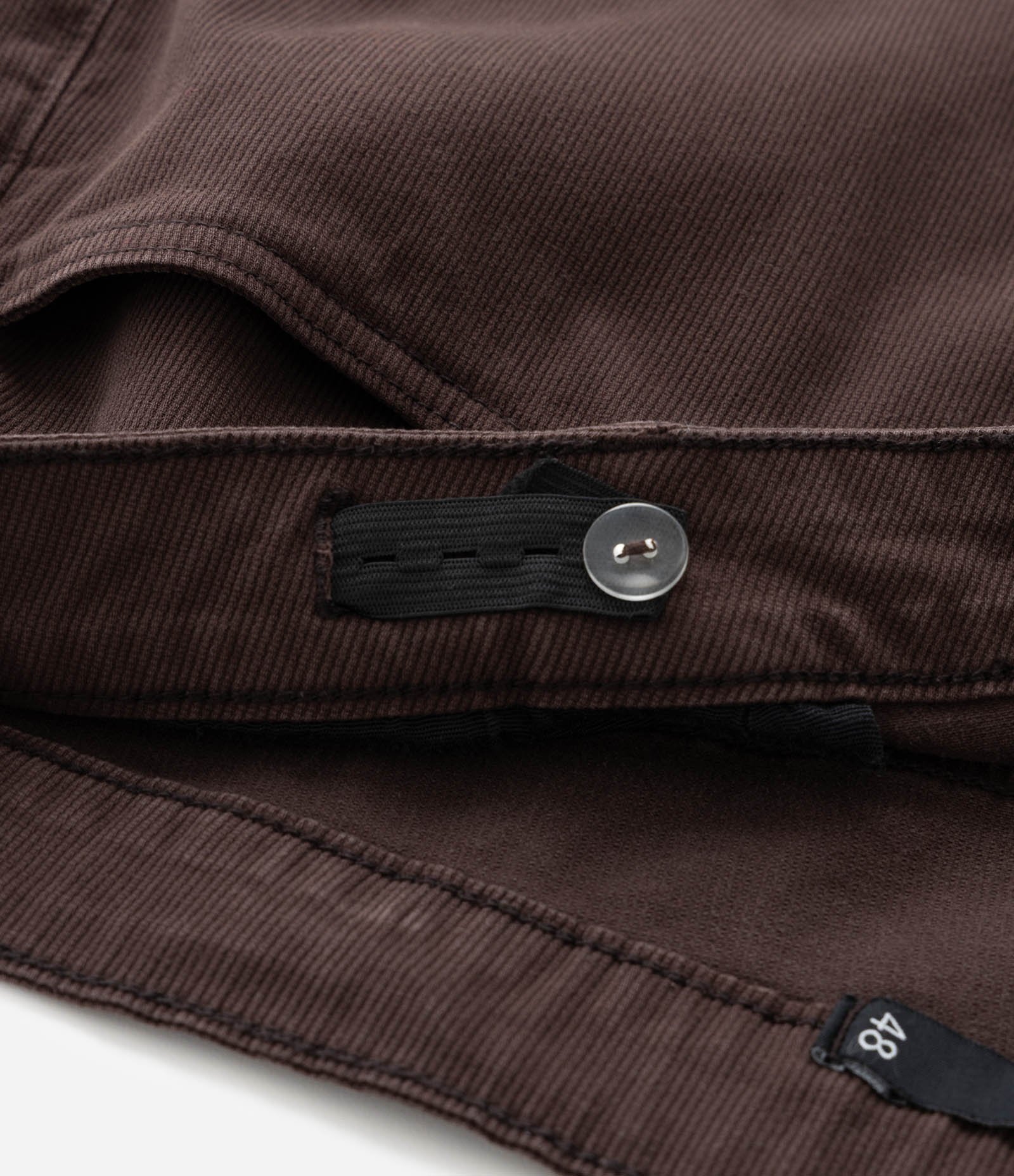 Calça Reta em Sarja com Efeito Veludo Curve & Plus Size Marrom 9