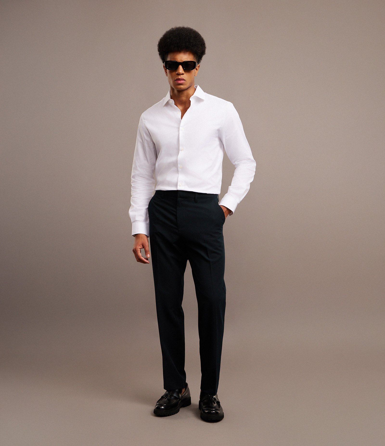 Calça de Alfaiataria com Elastano Preto 5