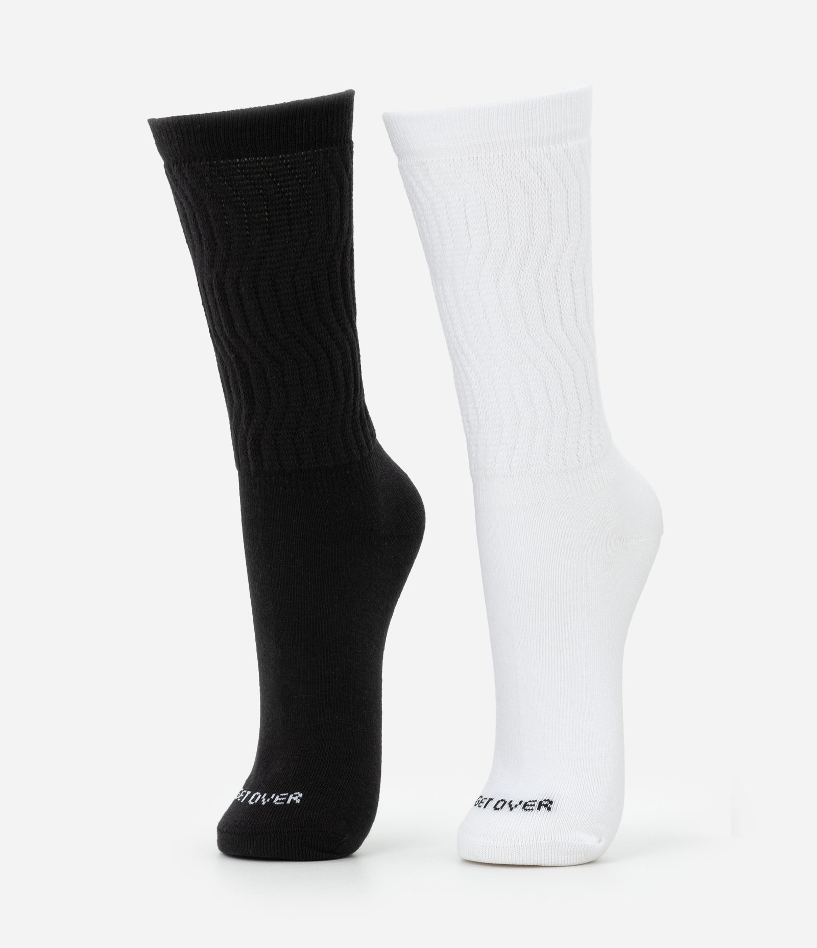 Kit 02 Meias Cano Alto Esportivas em Algodão Canelado Enrrugadinho Preto/Branco 1