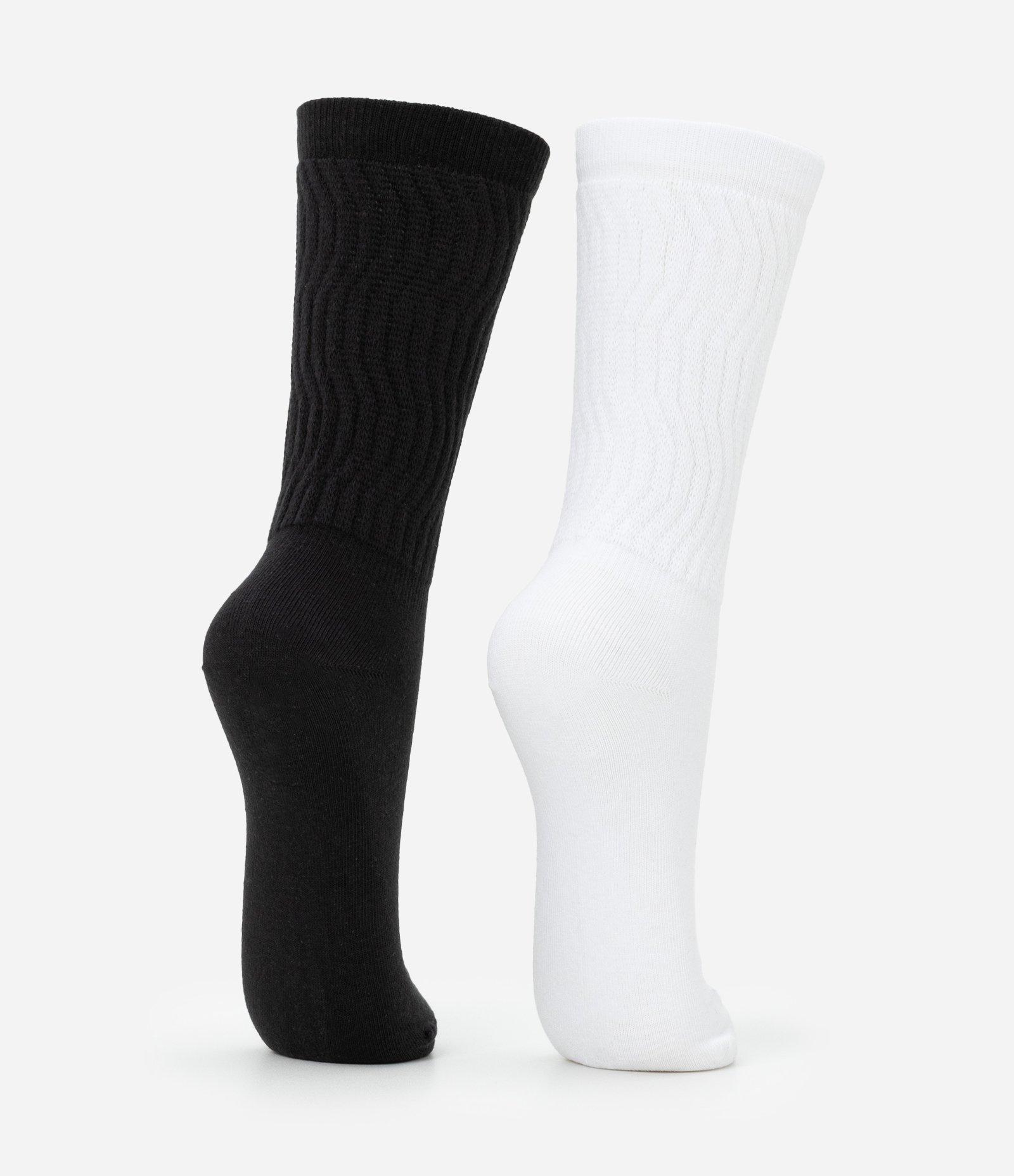 Kit 02 Meias Cano Alto Esportivas em Algodão Canelado Enrrugadinho Preto/Branco 3