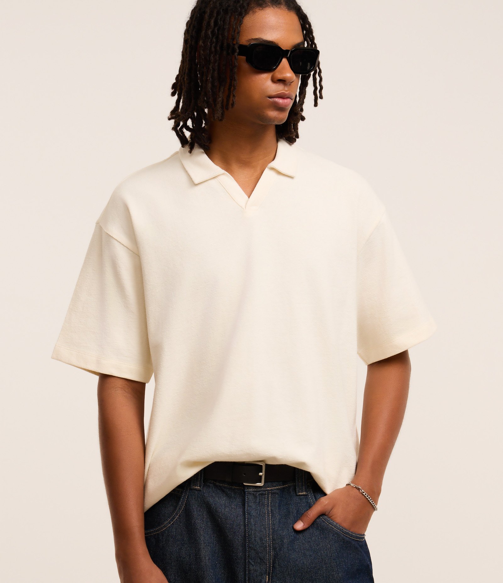 Camiseta Polo Boxy em Algodão com Textura Bege 1