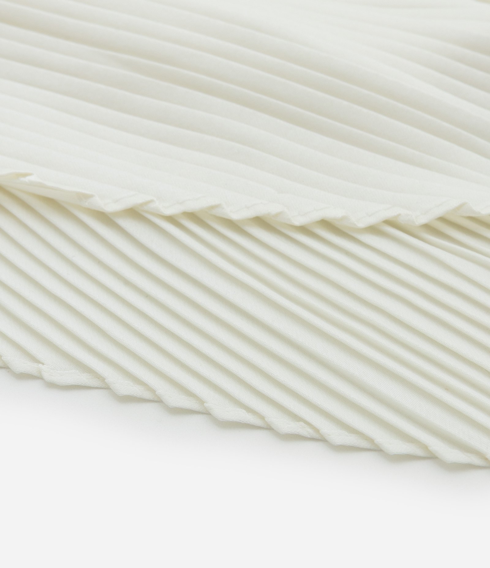 Lenço Acetinado Plissado Branco 3