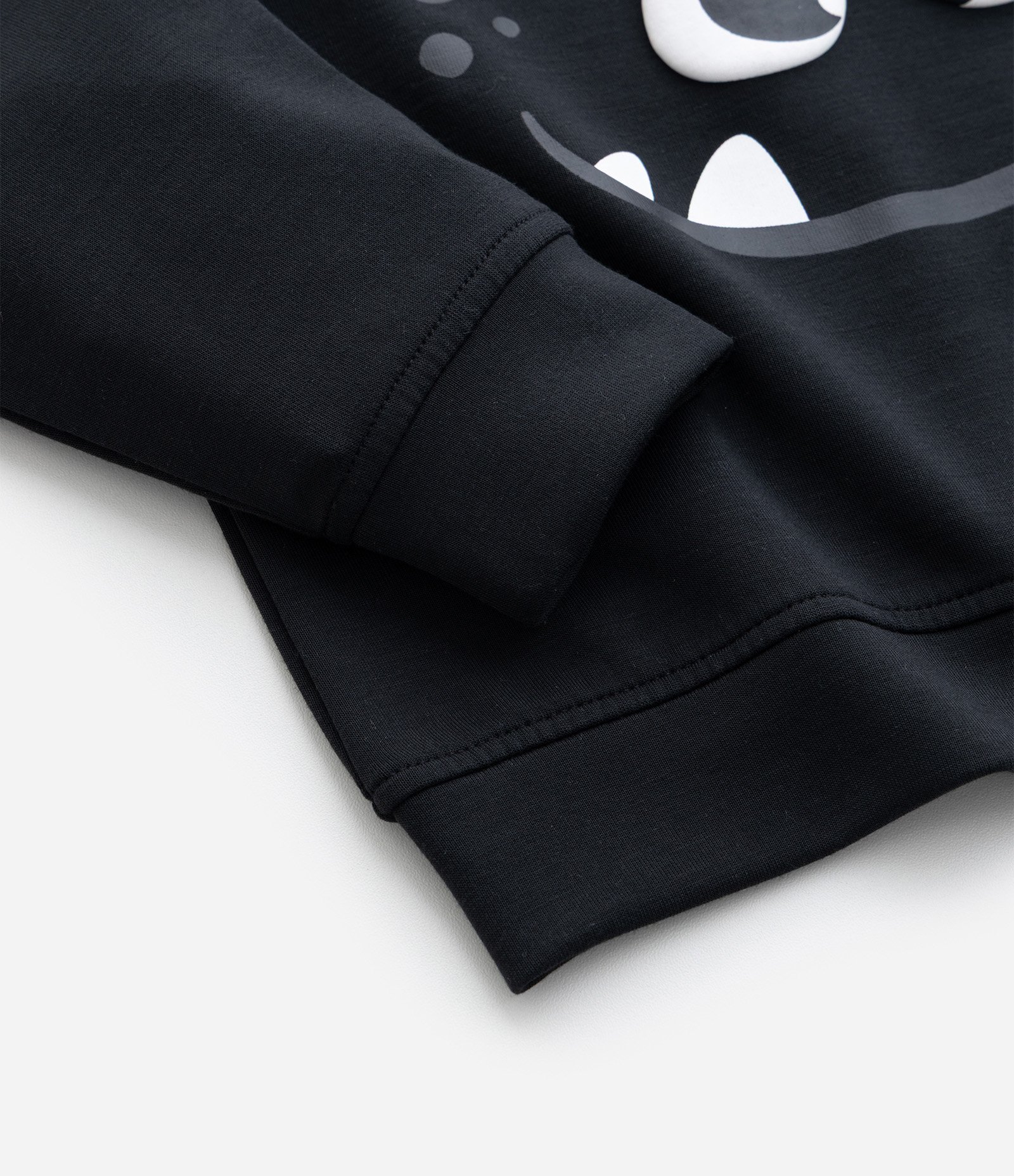 Casaco Infantil com Estampa Relevo de Mostrinho - Tam 1 a 6 Anos Preto/Bege 5