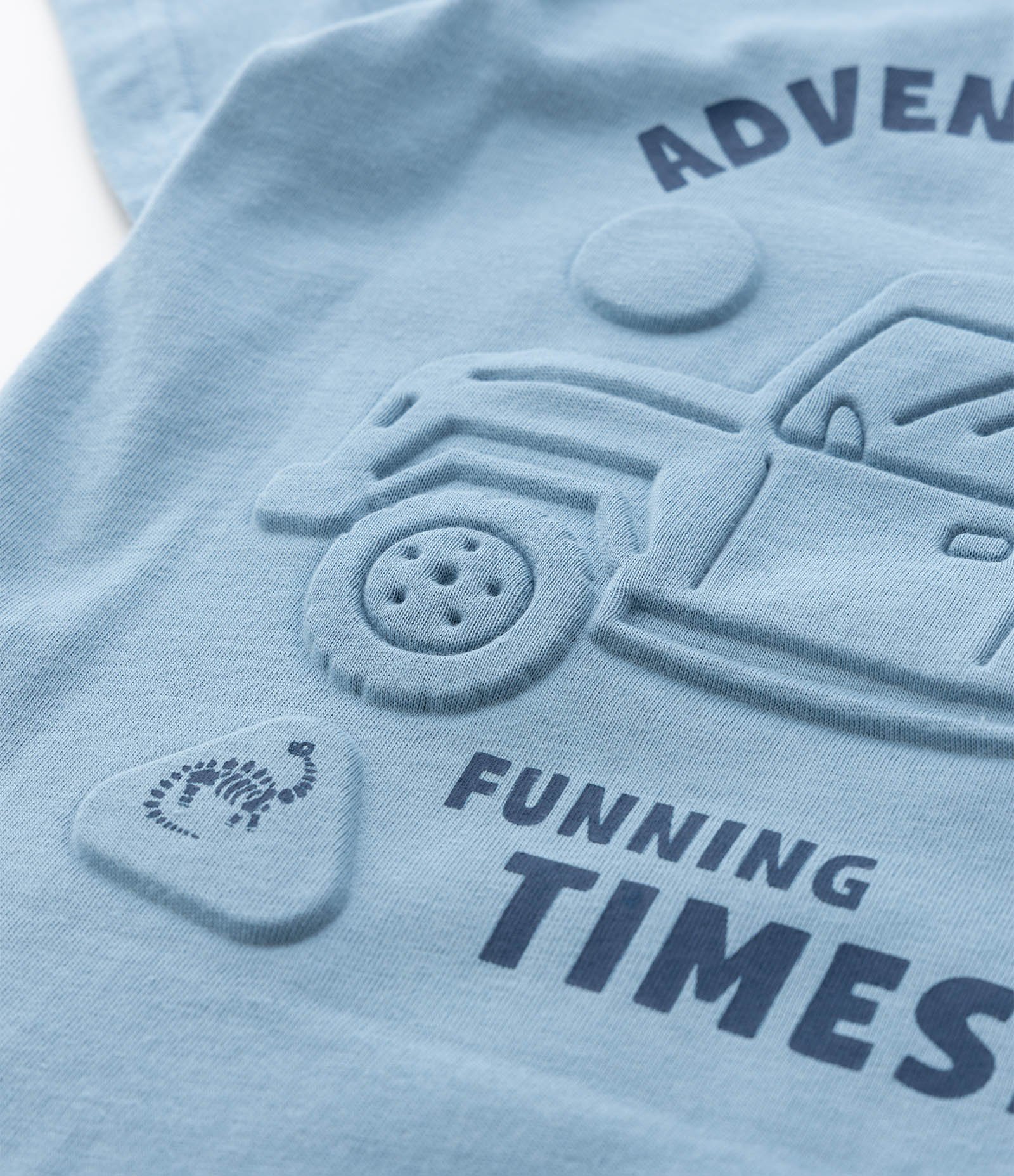 Camiseta Infantil com Estampa em Relevo de Carro - Tam 1 a 6 Anos Azul 5