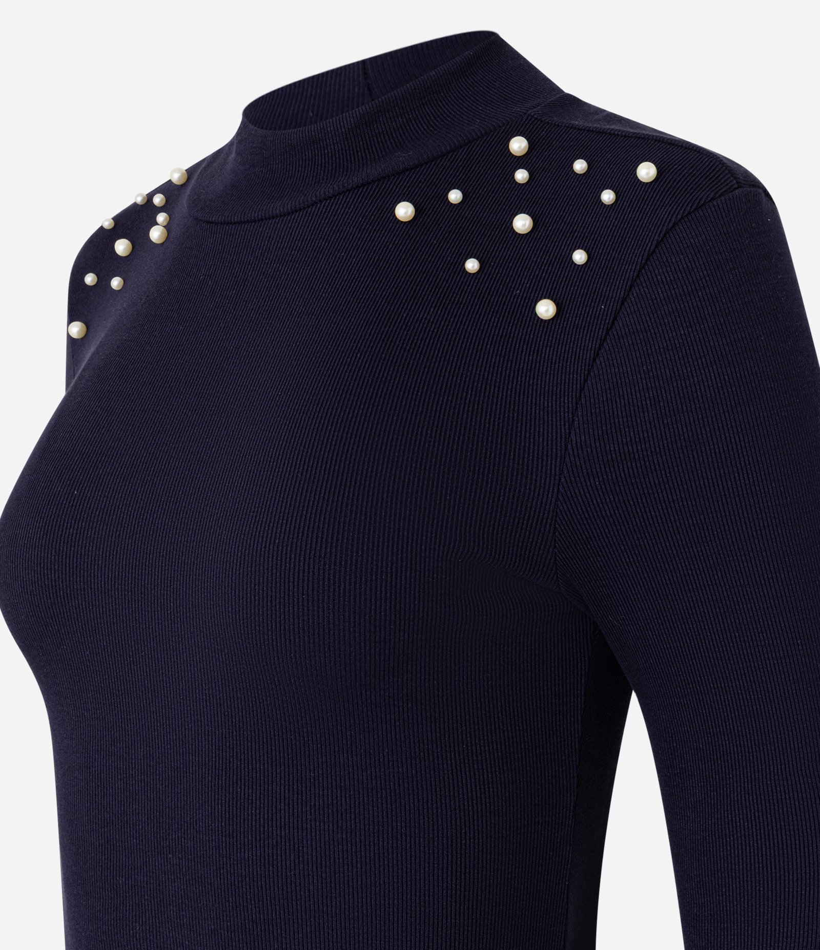 Blusa em Ribana com Golinha Alta e Pérolas nos Ombros Azul 6