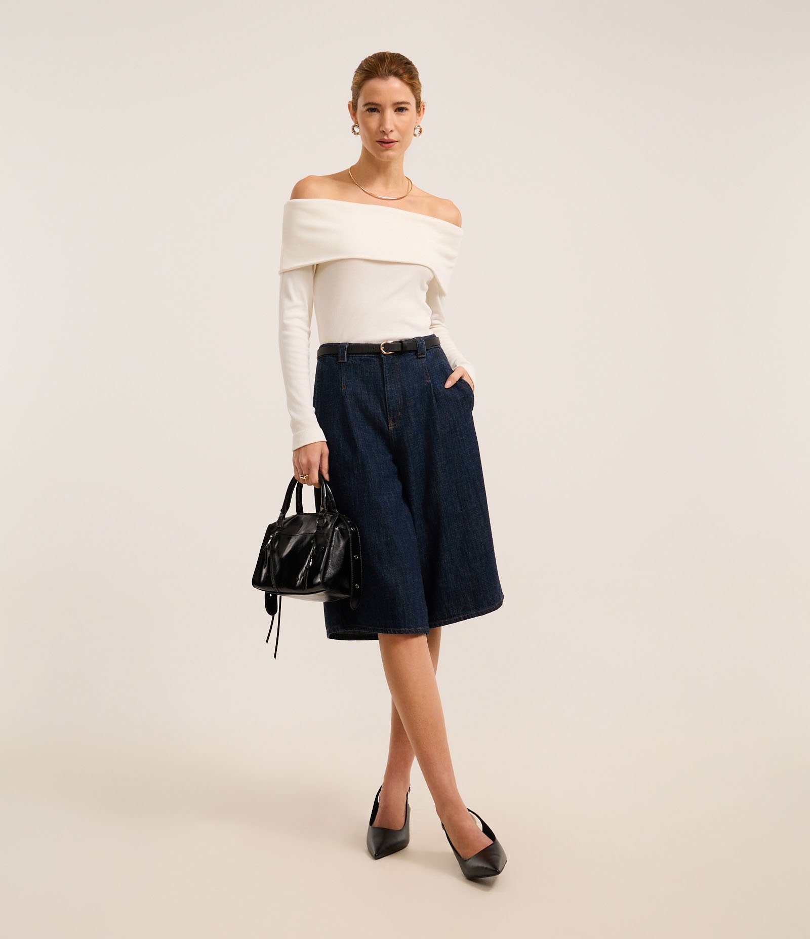 Blusa Ombro a Ombro em Ribana Canelada com Pala Virada Branco 2