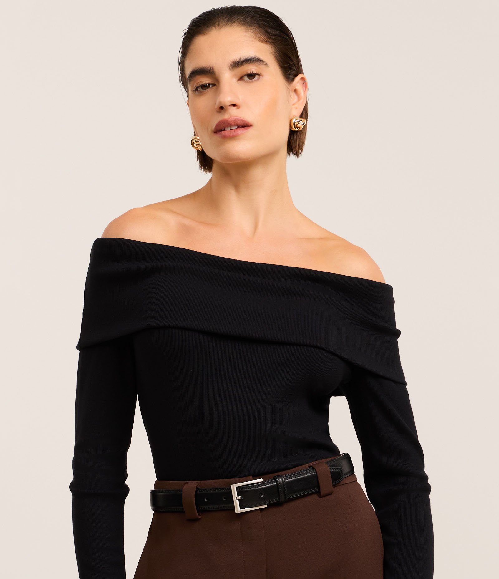 Blusa Ombro a Ombro em Ribana Canelada com Pala Virada 1