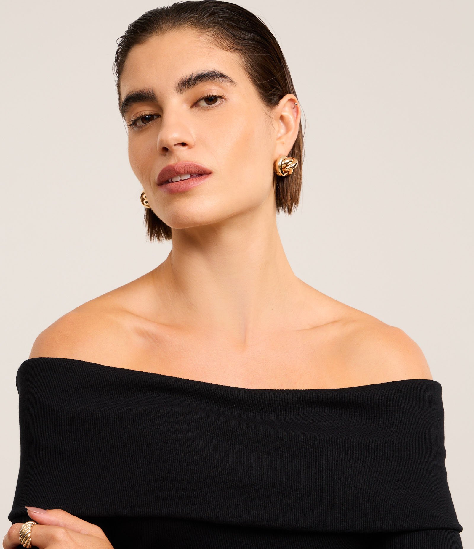 Blusa Ombro a Ombro em Ribana Canelada com Pala Virada 4