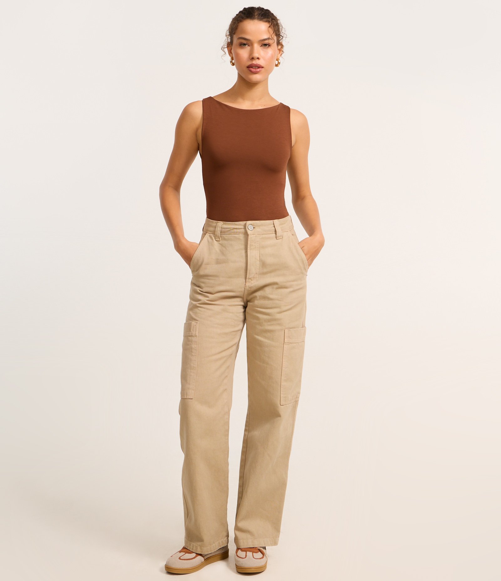 Body em Malha de Viscose com Decote Canoa Marrom 2