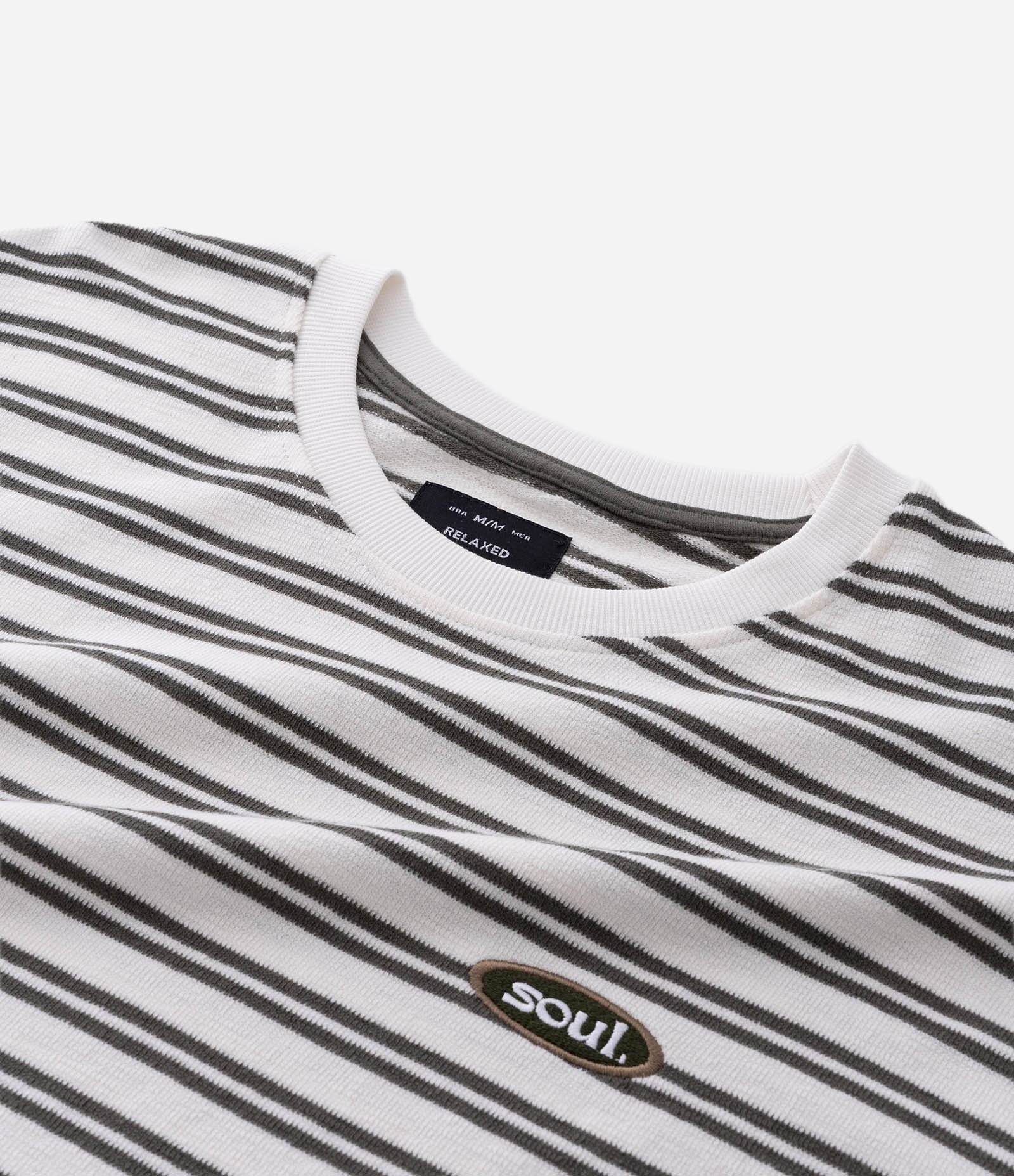 Camiseta Relaxed em Algodão com Estampa de Listras e Texturizada Bege 7