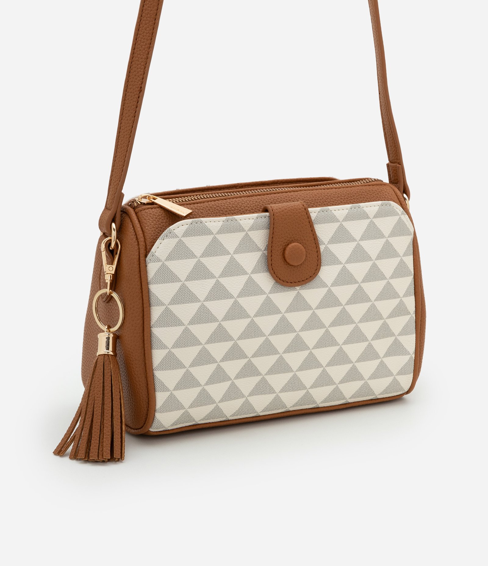 Bolsa Transversal Média Fechamento por Lapela e Chaveiro Off White/Marrom 2
