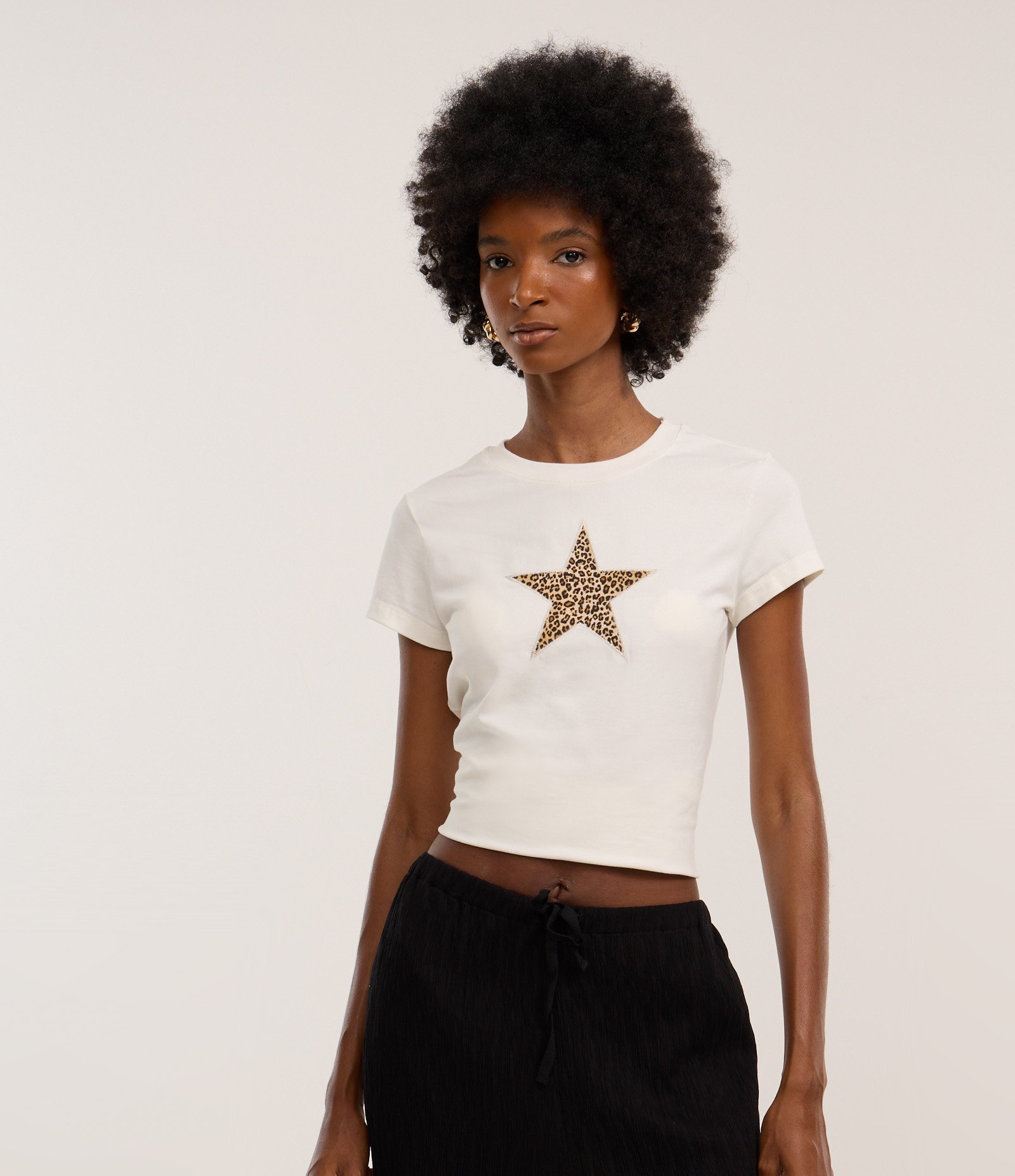 Blusa New T-shirt em Algodão com Estampa de Estrela Animal Print Branco 1