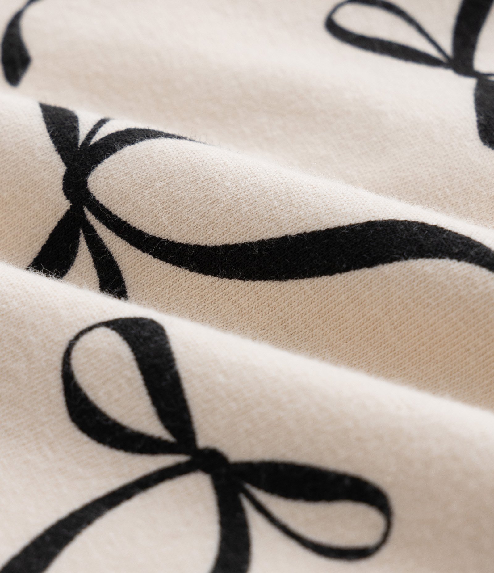 Short Clochard Infantil com Estampa Lacinho - Tam 5 a 14 Anos Bege 3