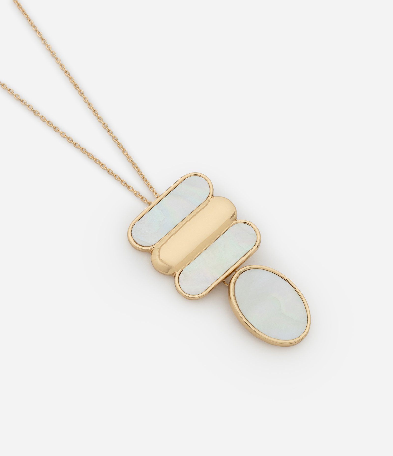 Colar Longo com Formas Diversas em Madrepérola Dourado 1