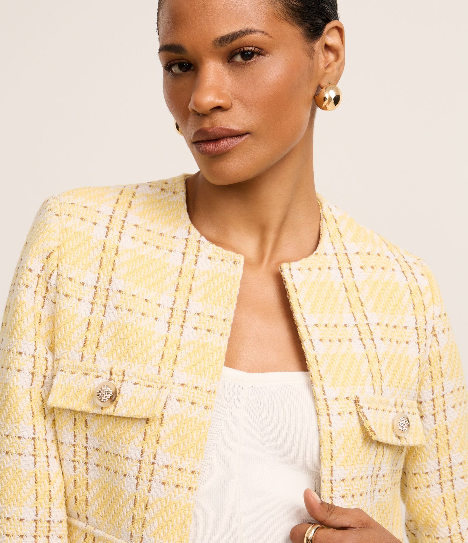 Jaqueta em Tweed Xadrez com Botões nos Bolsos 3