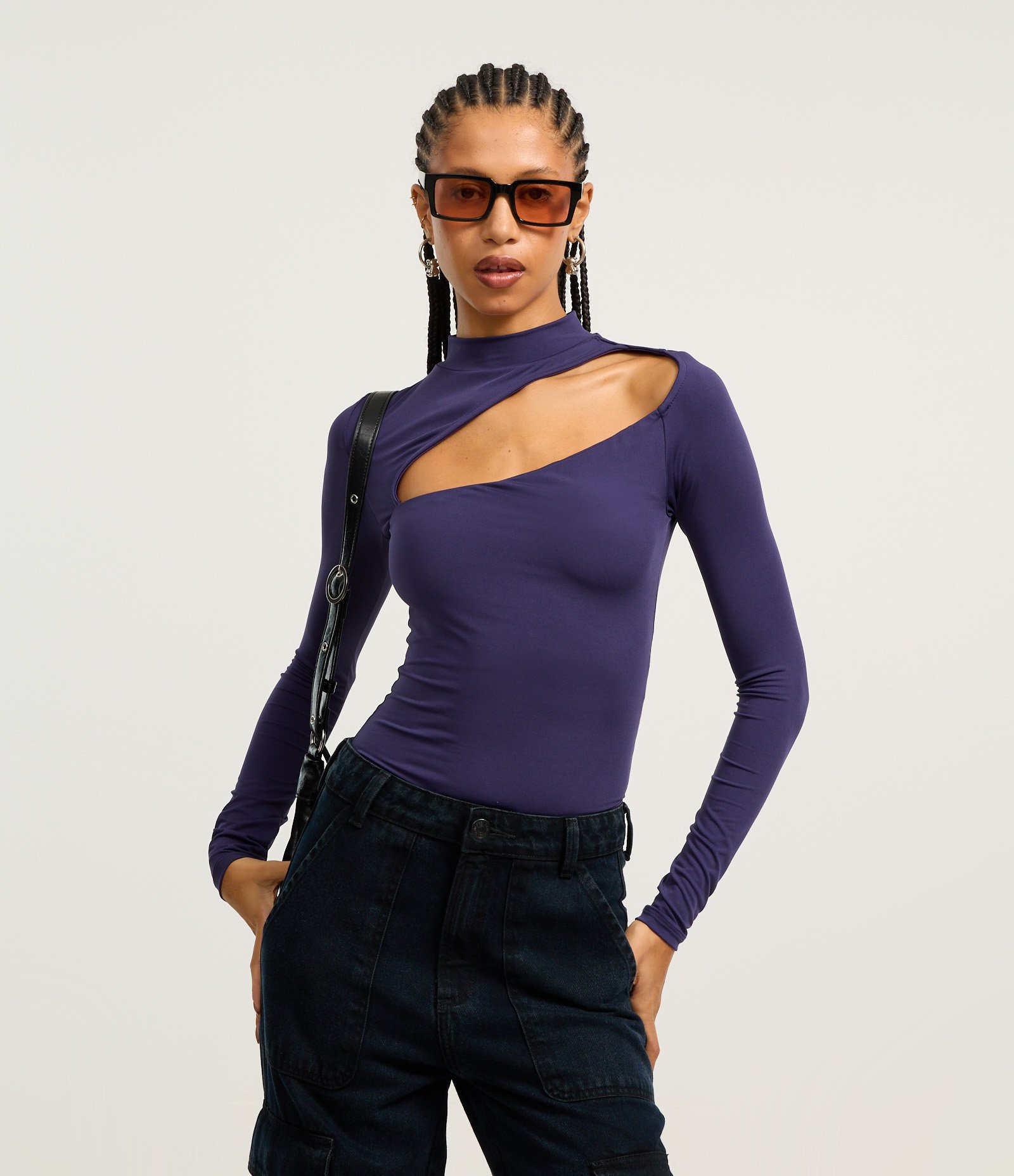 Body em Microfibra com Recorte no Busto e Gola Alta Roxo 1