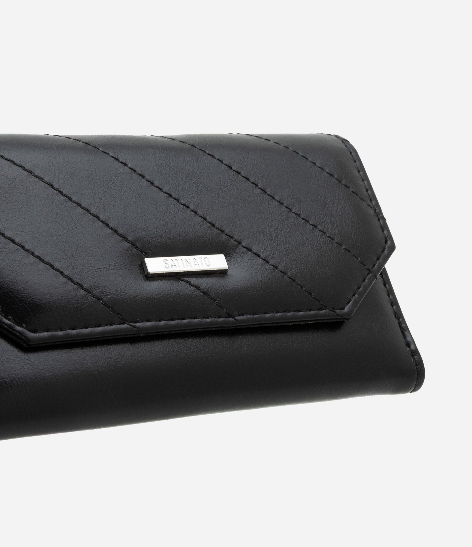 Carteira Envelope Média em Pu com Textura Matelassê Preto 4