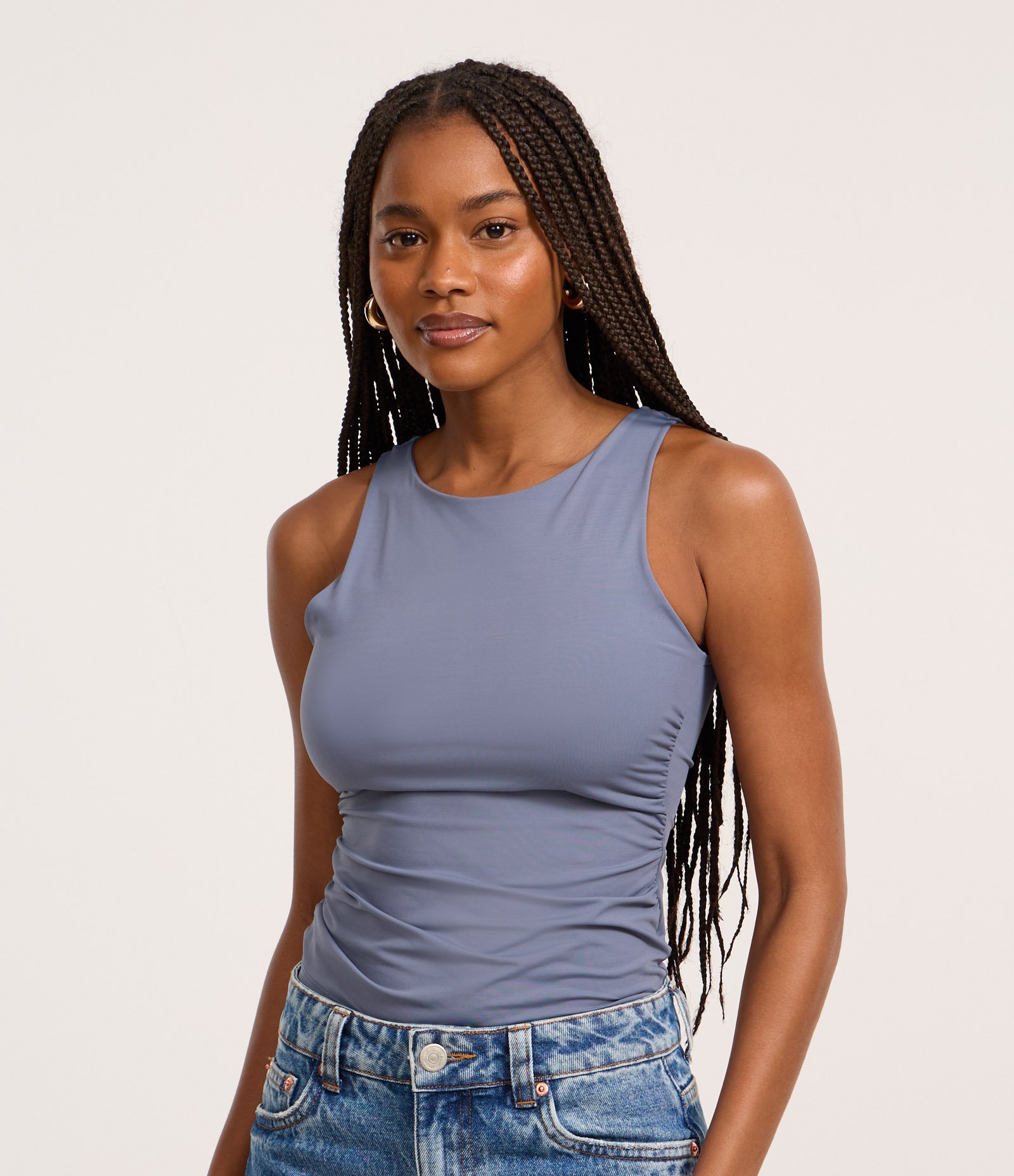 Blusa Regata Ajustada em Microfibra com Franzidos Laterais Azul 1