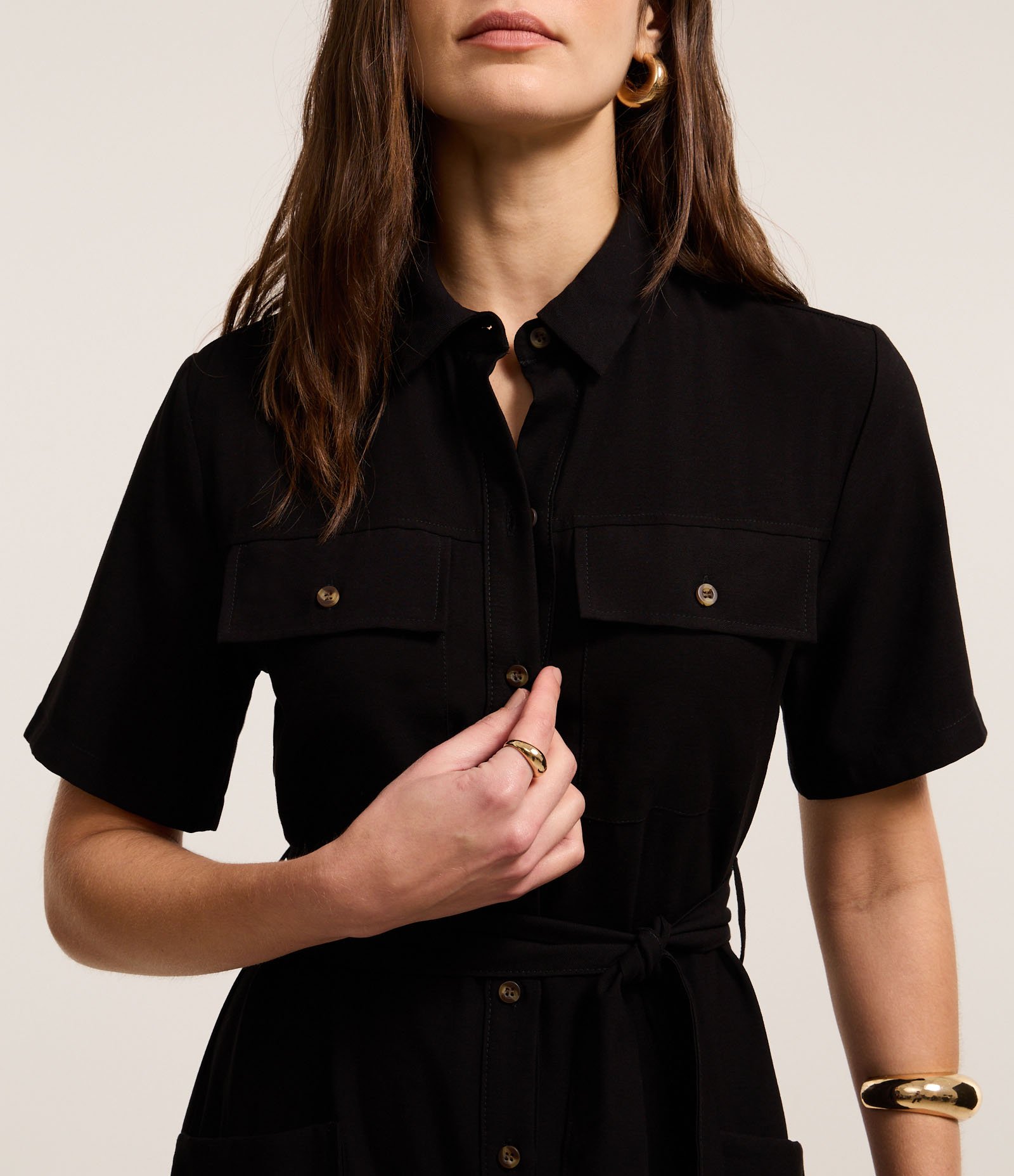 Vestido Midi em Sarja com Bolsos Utilitários e Amarração 3