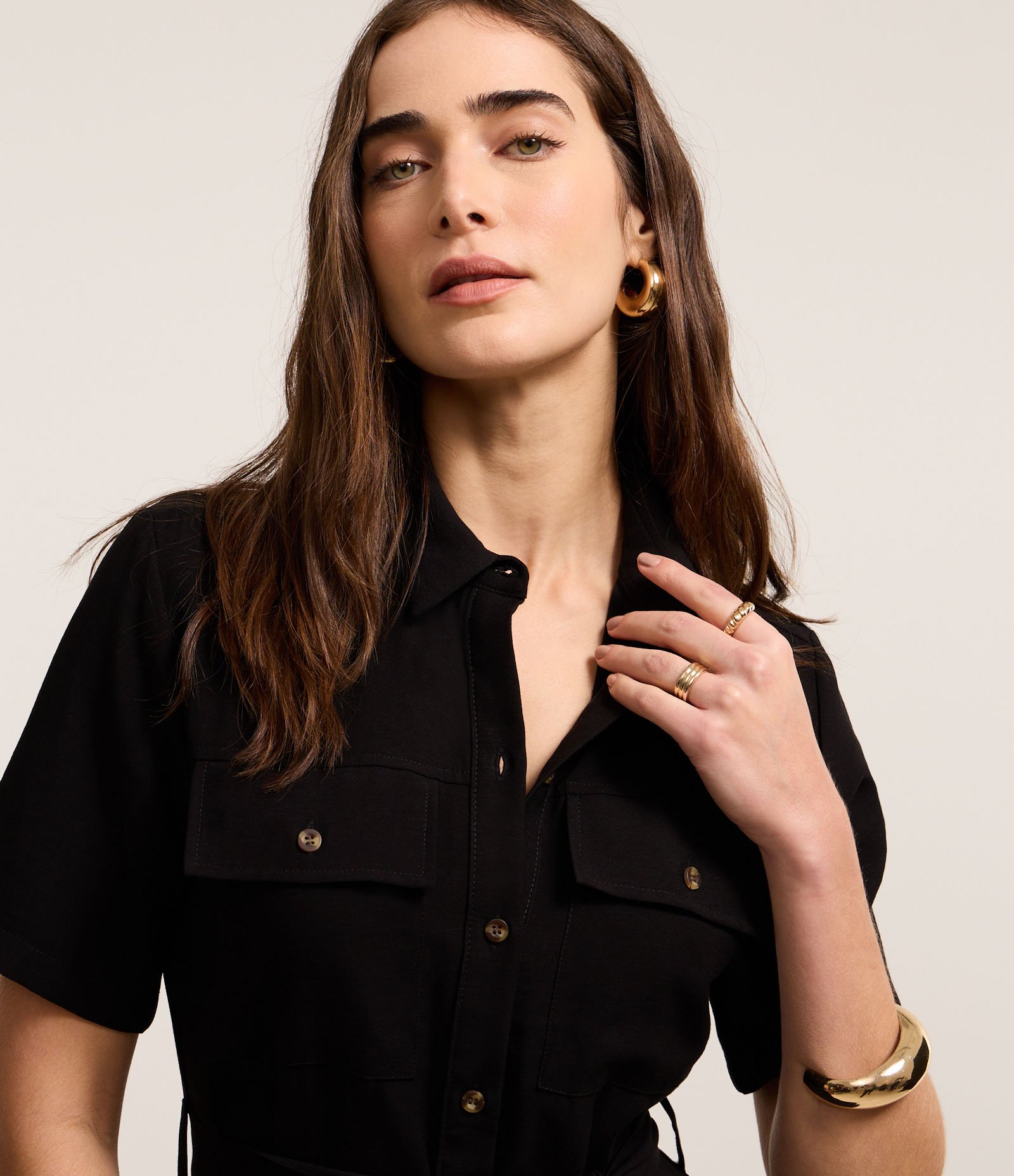 Vestido Midi em Sarja com Bolsos Utilitários e Amarração 4