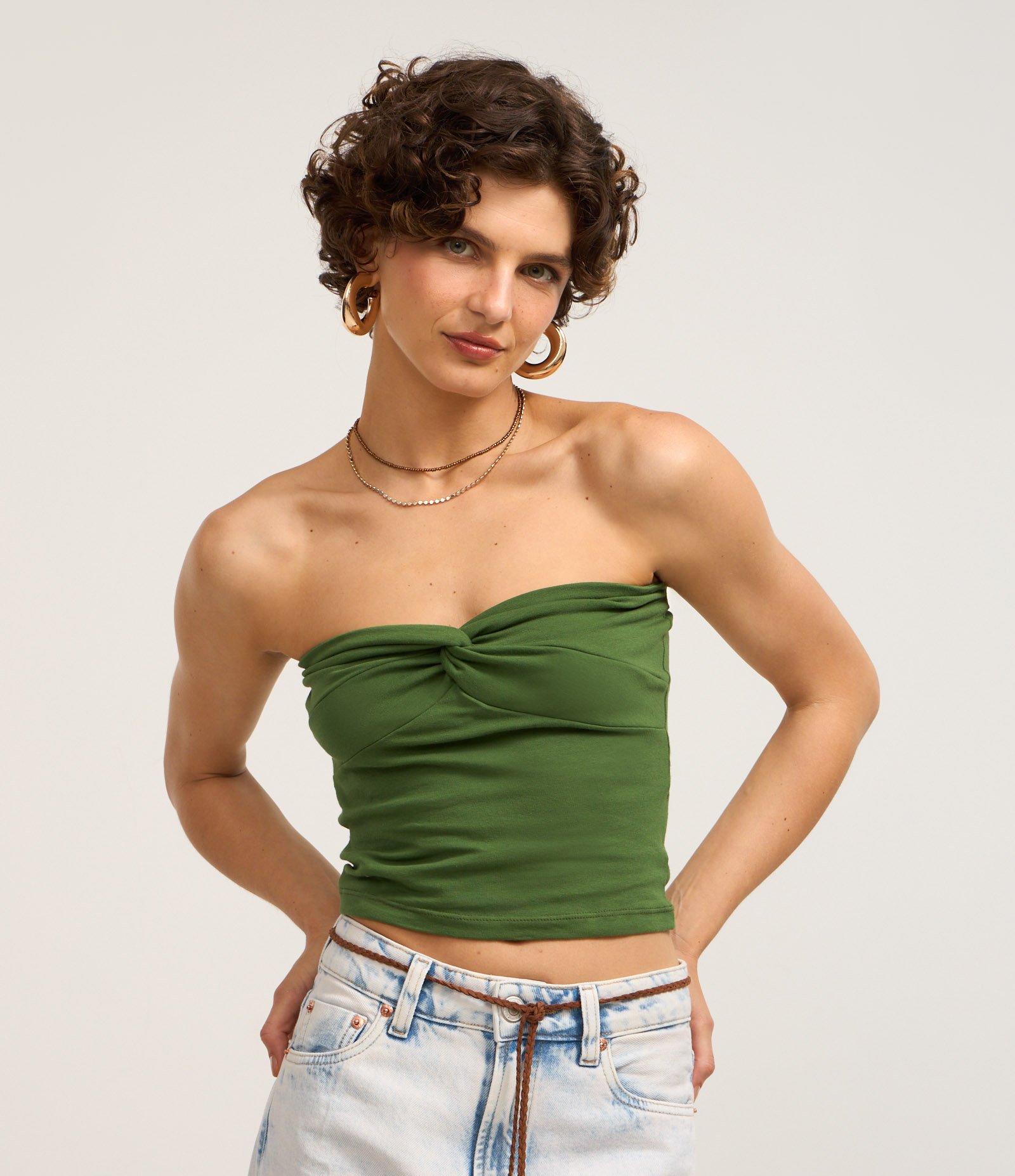 Blusa Tomara que Caia em Algodão com Detalhe de Nó no Decote Verde 1