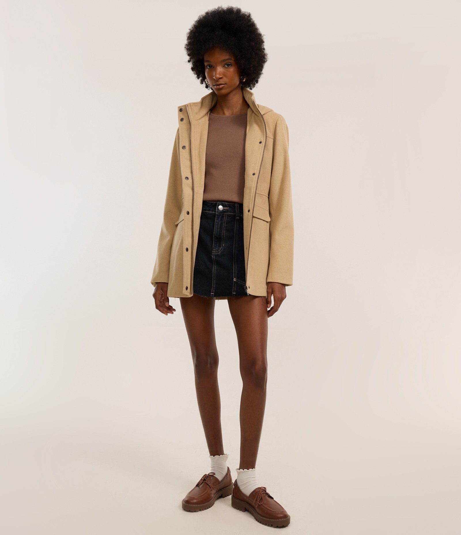 Blusa em Tricô com Manga Longa Marrom 2