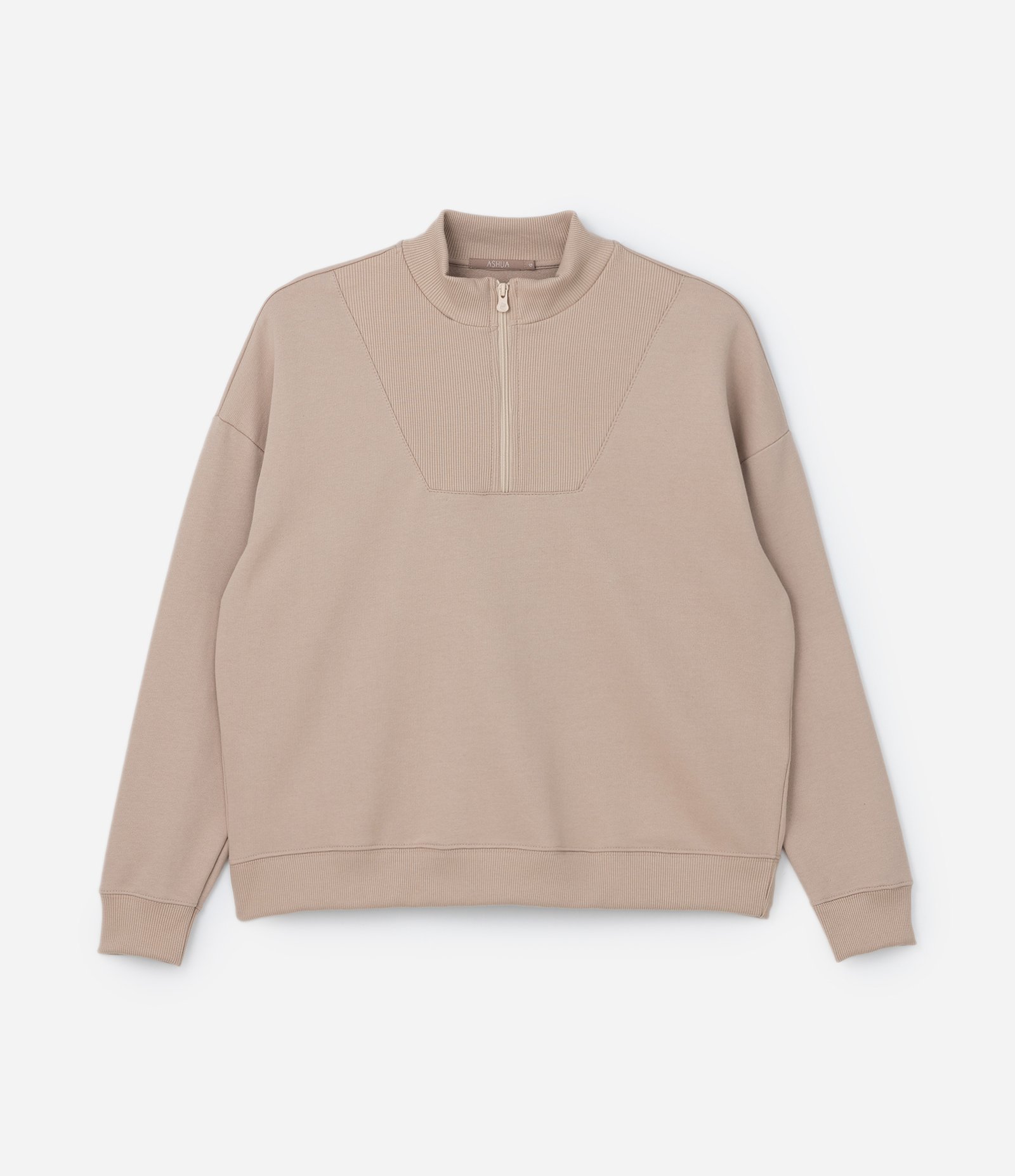 Moletom com Cava Deslocada e Zíper Curve & Plus Size Bege 5