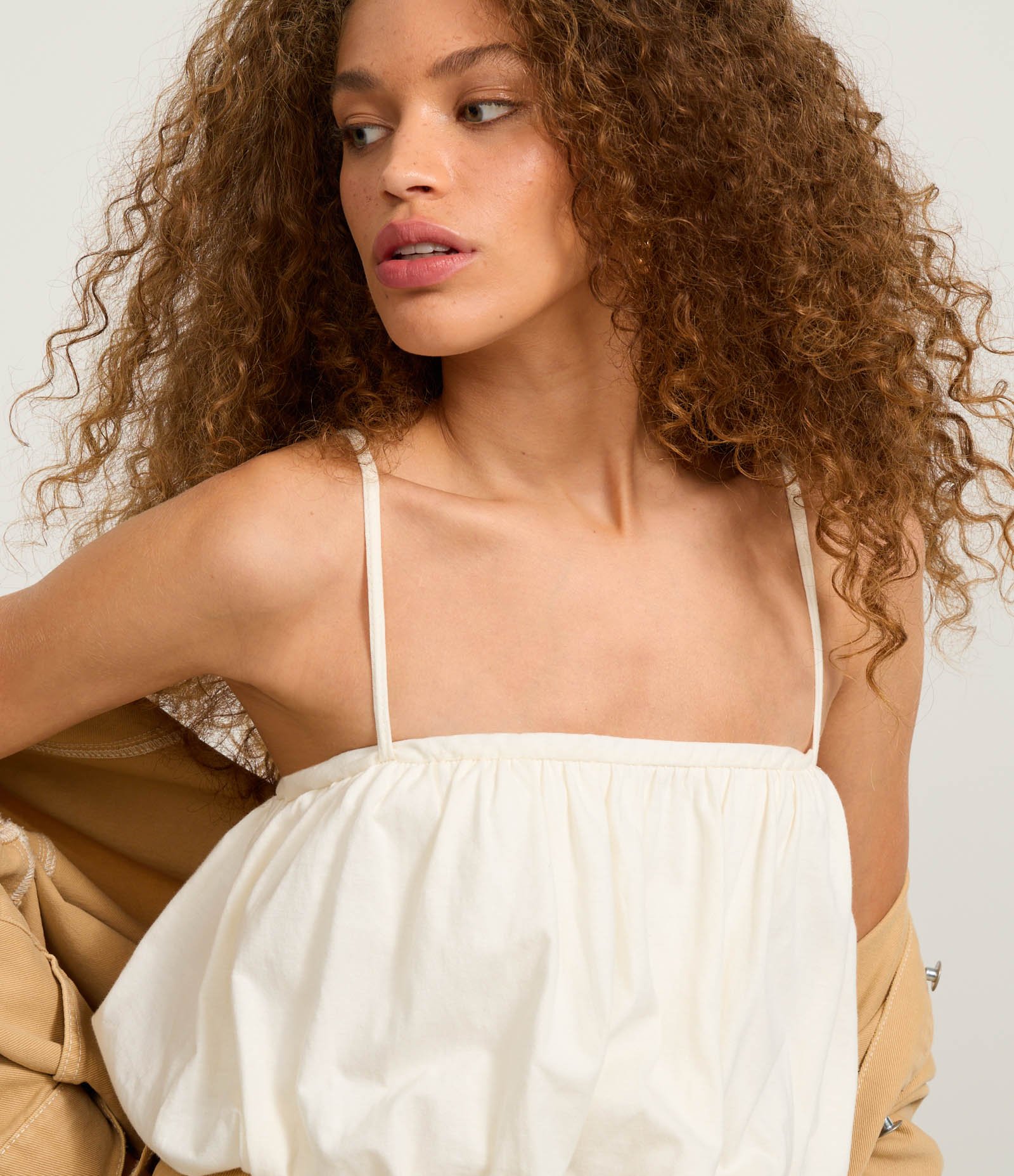 Blusa Balonê em Algodão Agroecológico com Alça Regulável Branco 3