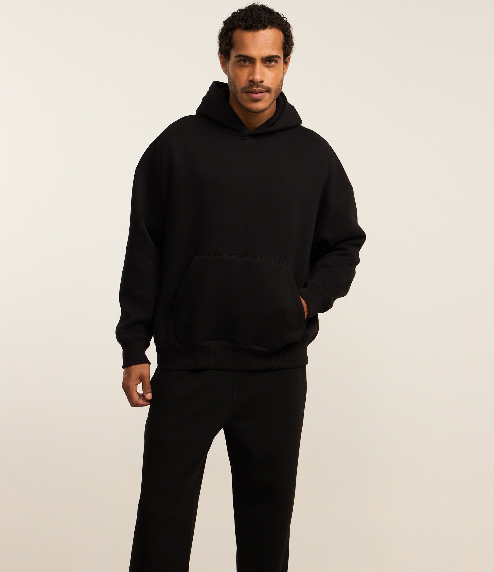 Calça Esportiva Reta em Moletom Tech com Bolsos 4