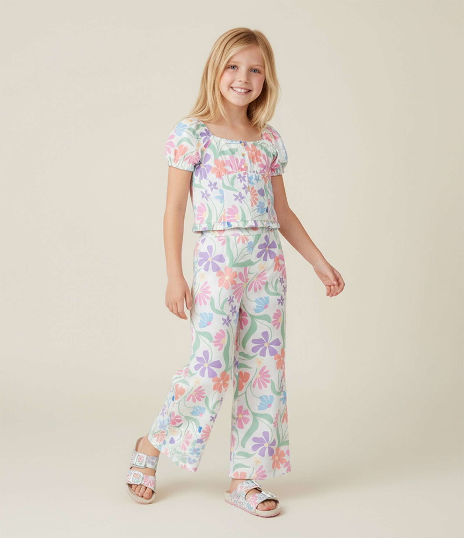 Calça Wide Leg Infantil em Chalis com Estampa Floral - Tam 5 A 14 Anos Branco 1