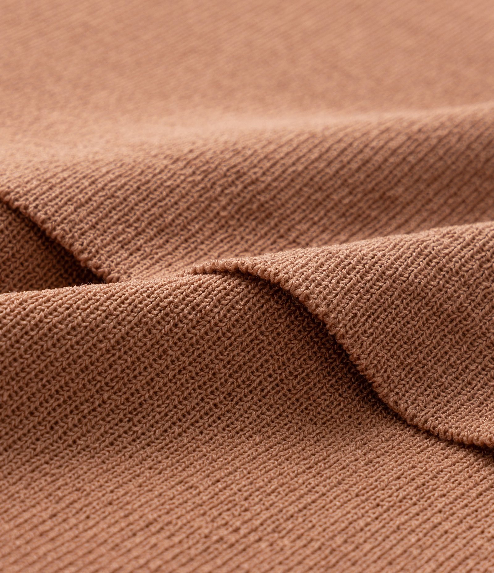 Blusa sem Manga em Tricô com Sobreposição e Fenda Lateral Curve & Plus Size Marrom 7