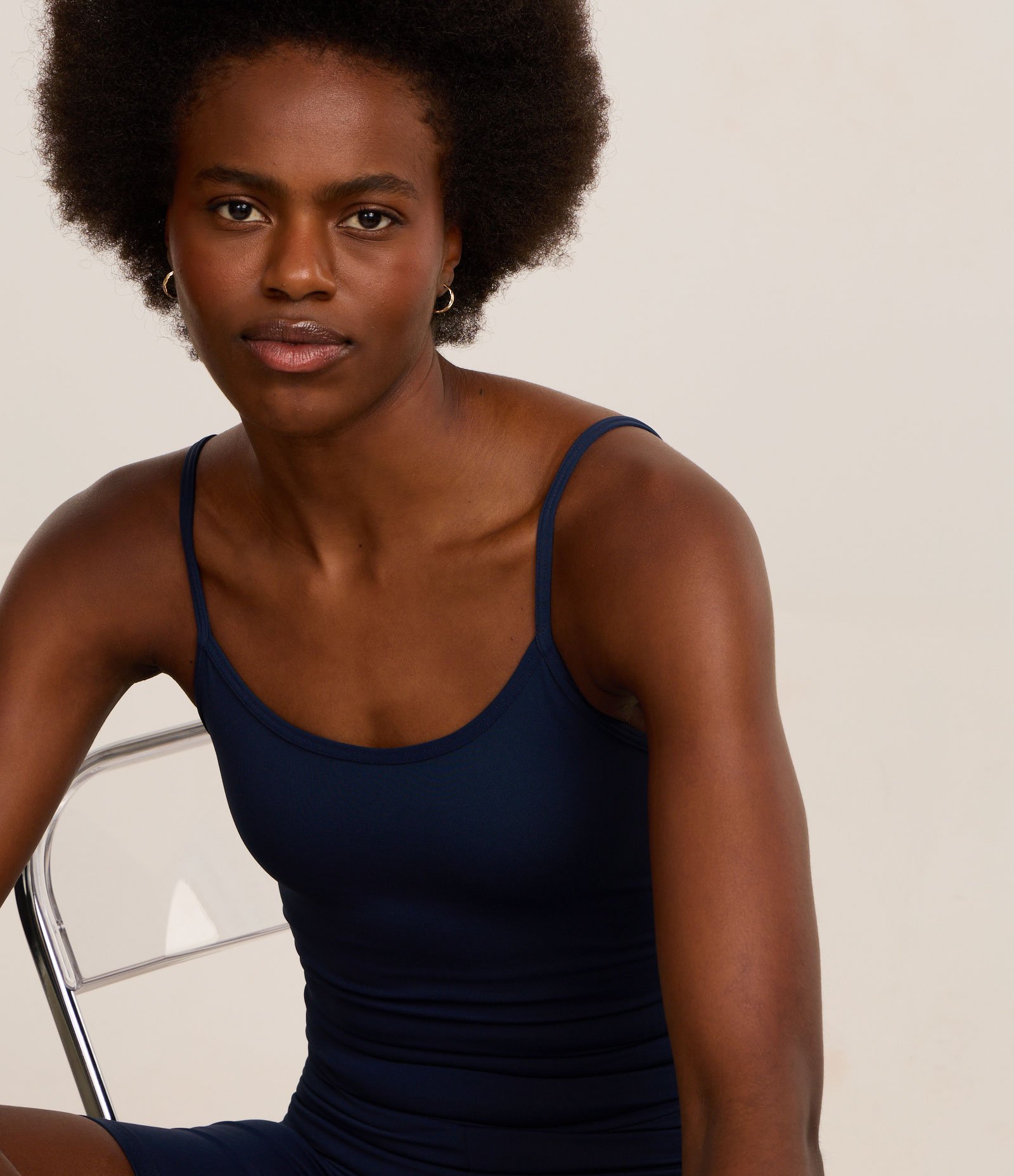 Macaquinho Esportivo em Microfibra com Decote nas Costas Azul 3