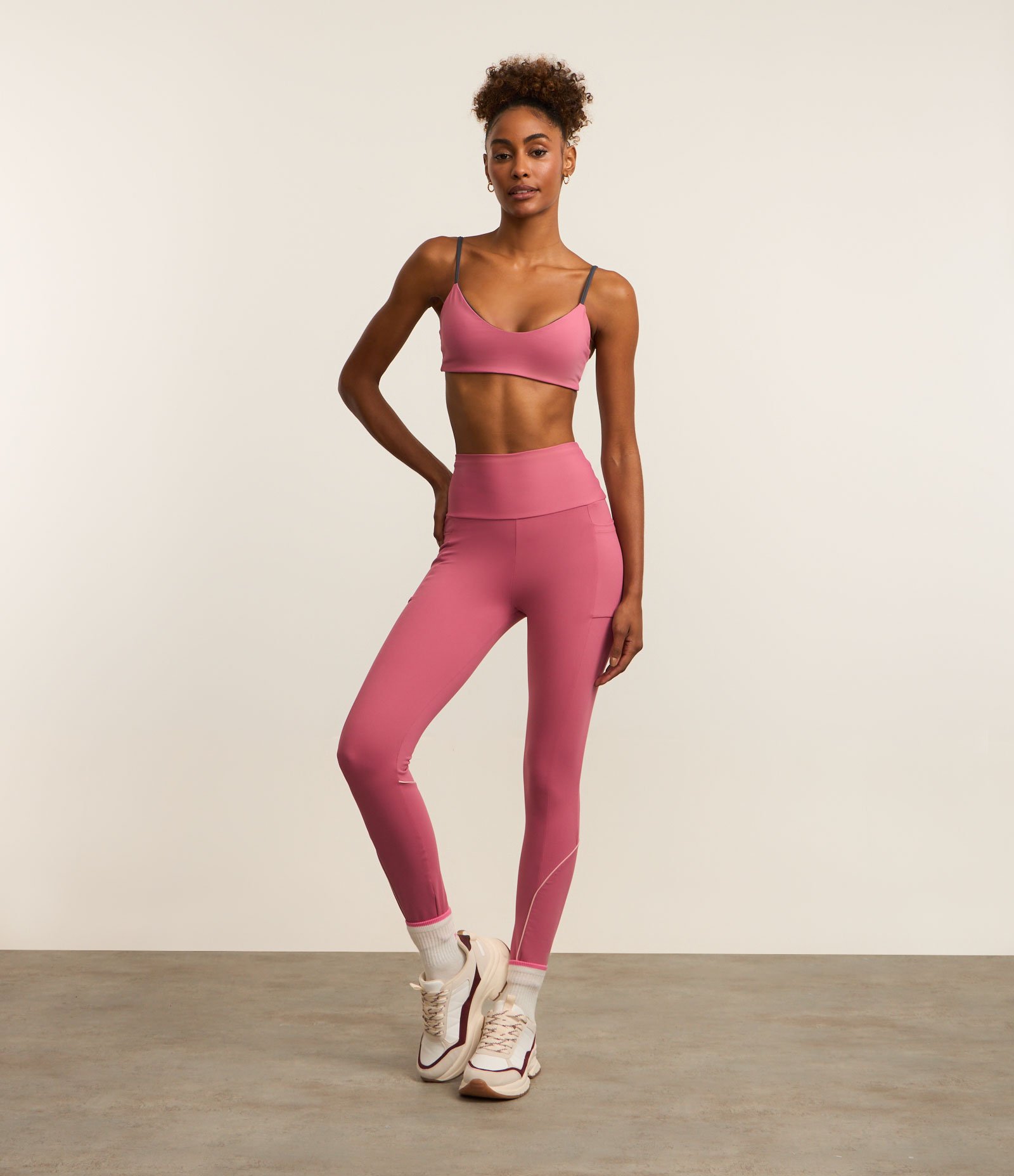 Calça Legging Esportiva em Microfibra Pesada com Cós Alto e Bolsos Laterais Rosa 5