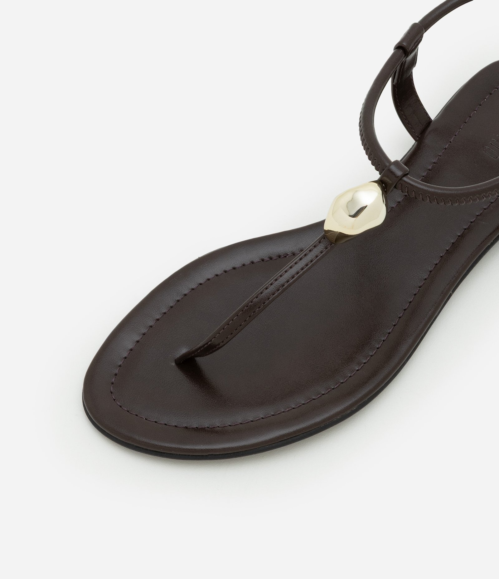 Sandália Rasteira Tira Única com Enfeite Bold Marrom Escuro 4