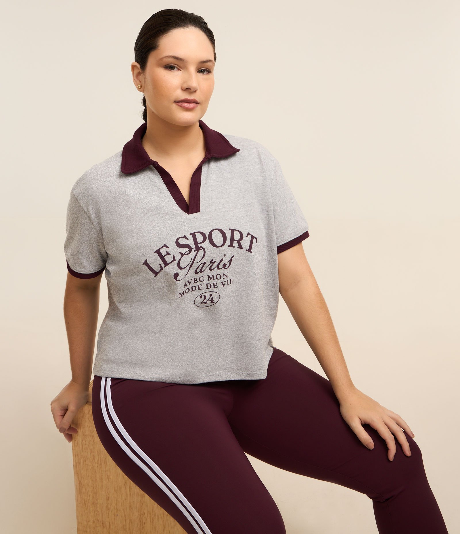 Camiseta Boxy Sportcore com Gola Polo Contrastante Cinza 1