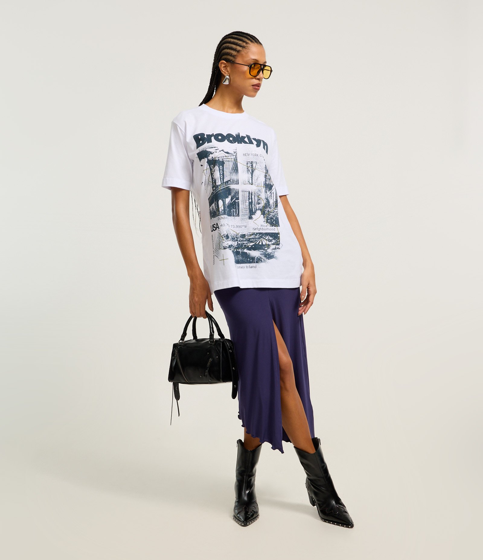 Saia Reta em Microfibra com Franzido e Fenda Frontal Azul Marinho 1